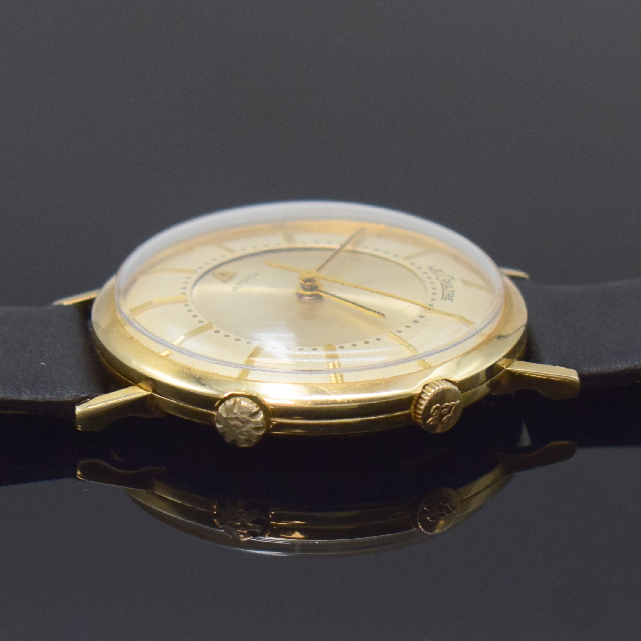 Detail b: LeCoultre Memovox Armbandwecker im 10k Gold filled Gehäuse Referenz 3024, Schweiz/USA um 1955, Handaufzug, Glasrand gedr., 2-teil. Zifferbl. m. ...