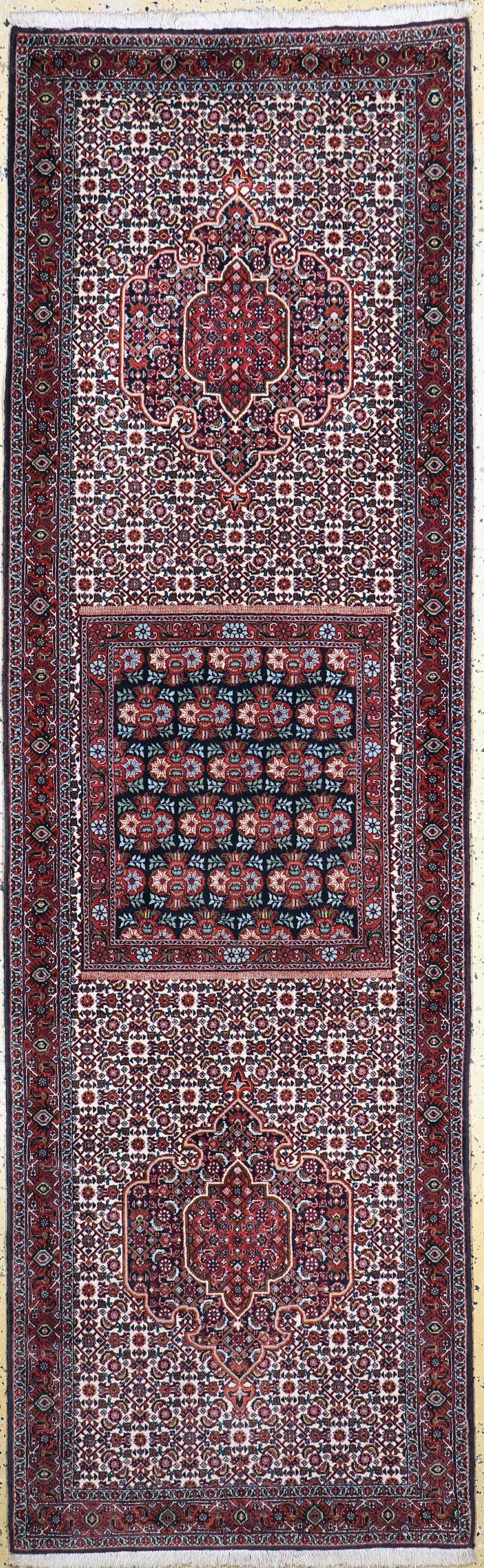 Bidjar Kork fein, Persien, Ende 20.Jhd, Korkwolle auf Baumwolle, ca. 292 x 90 cm, EHZ:1-2