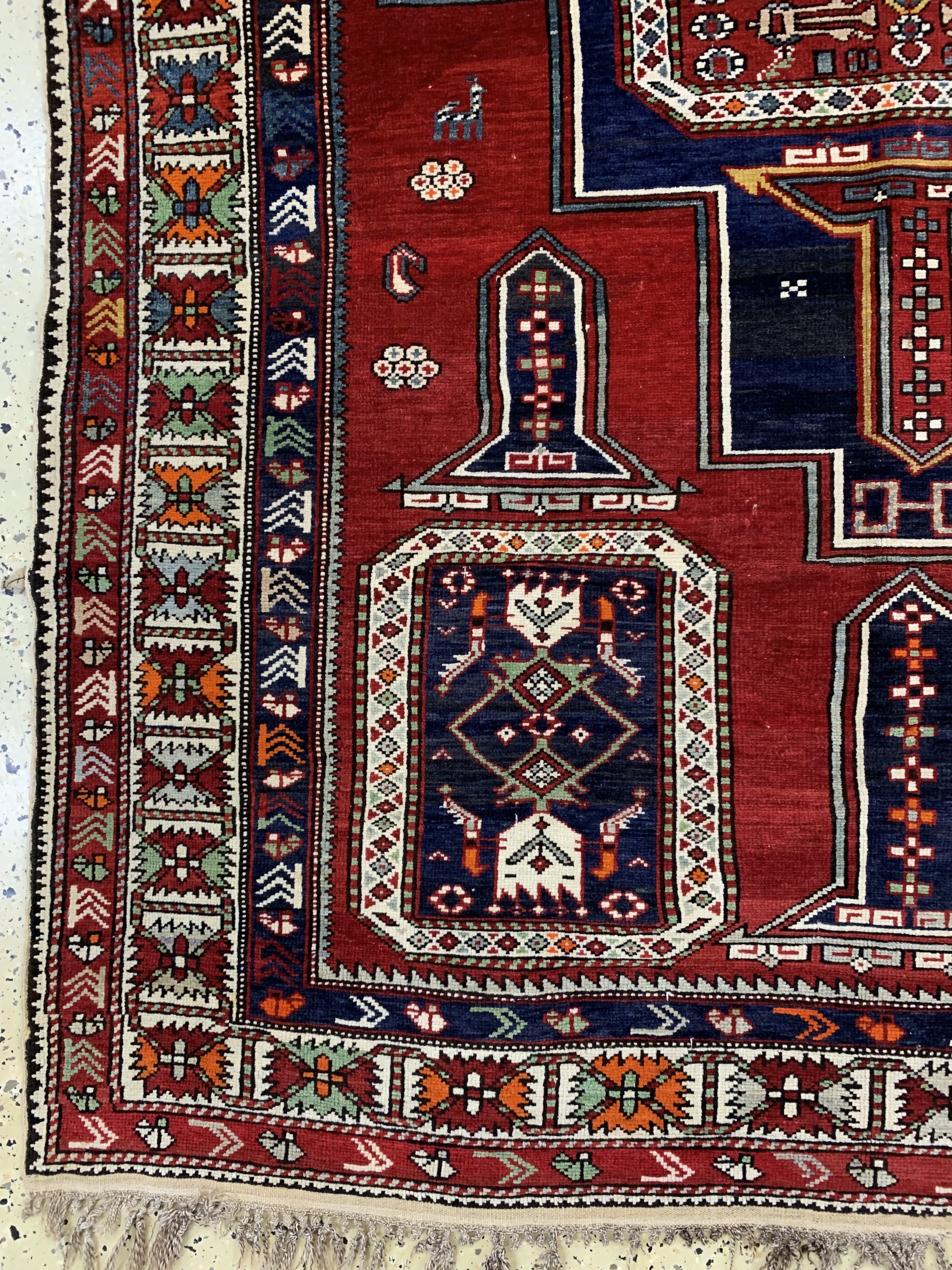 Detail b: "Tachteh"Schirwan antik, Kaukasus, um 1900, Wolle auf Wolle, ca. 251 x 154 cm, EHZ: 2-3