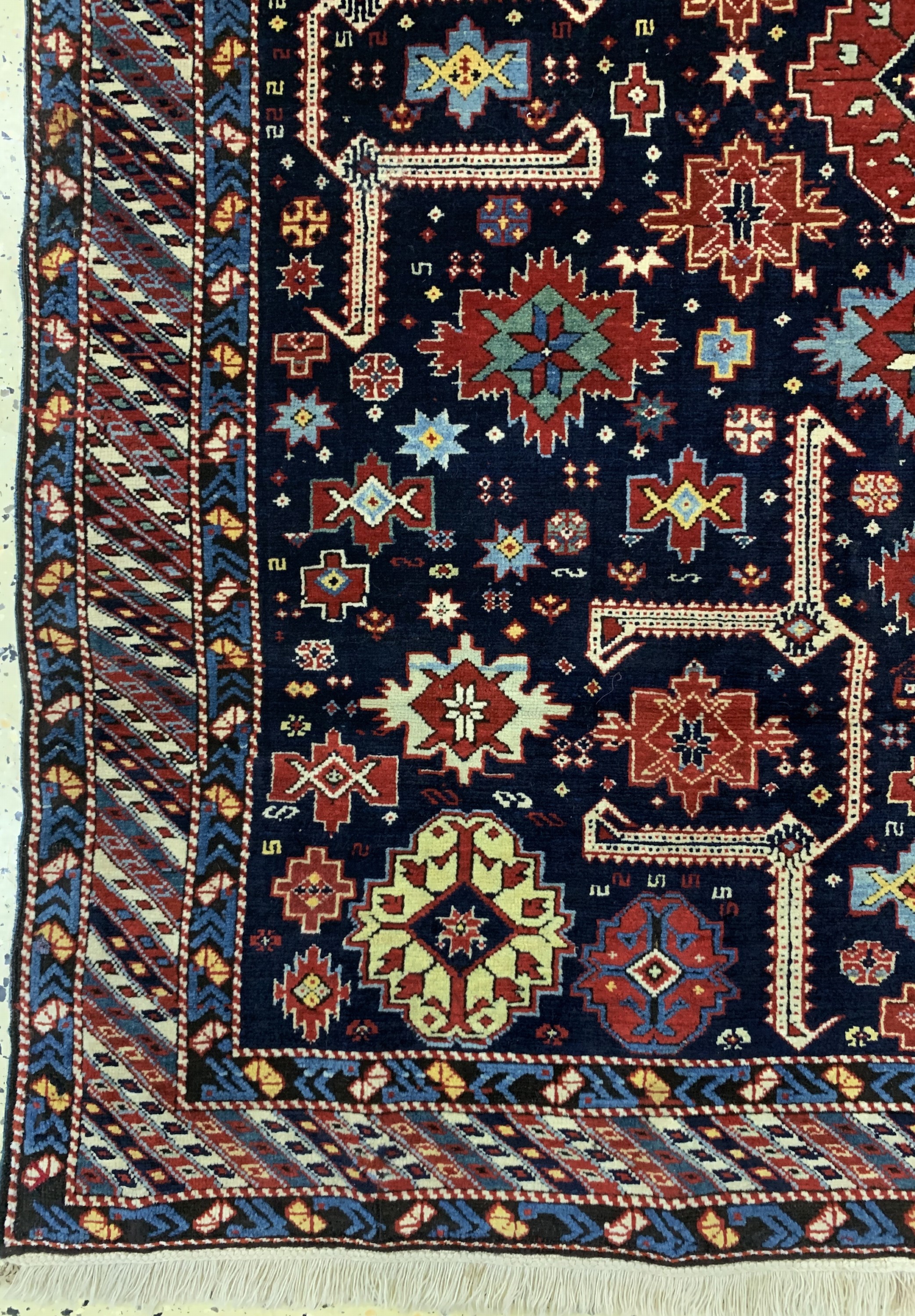 Detail b: "Blattgabel"Schirwan antik, Kaukasus, 19.Jhd, Wolle auf Wolle, ca. 165 x 129 cm, EHZ: 2