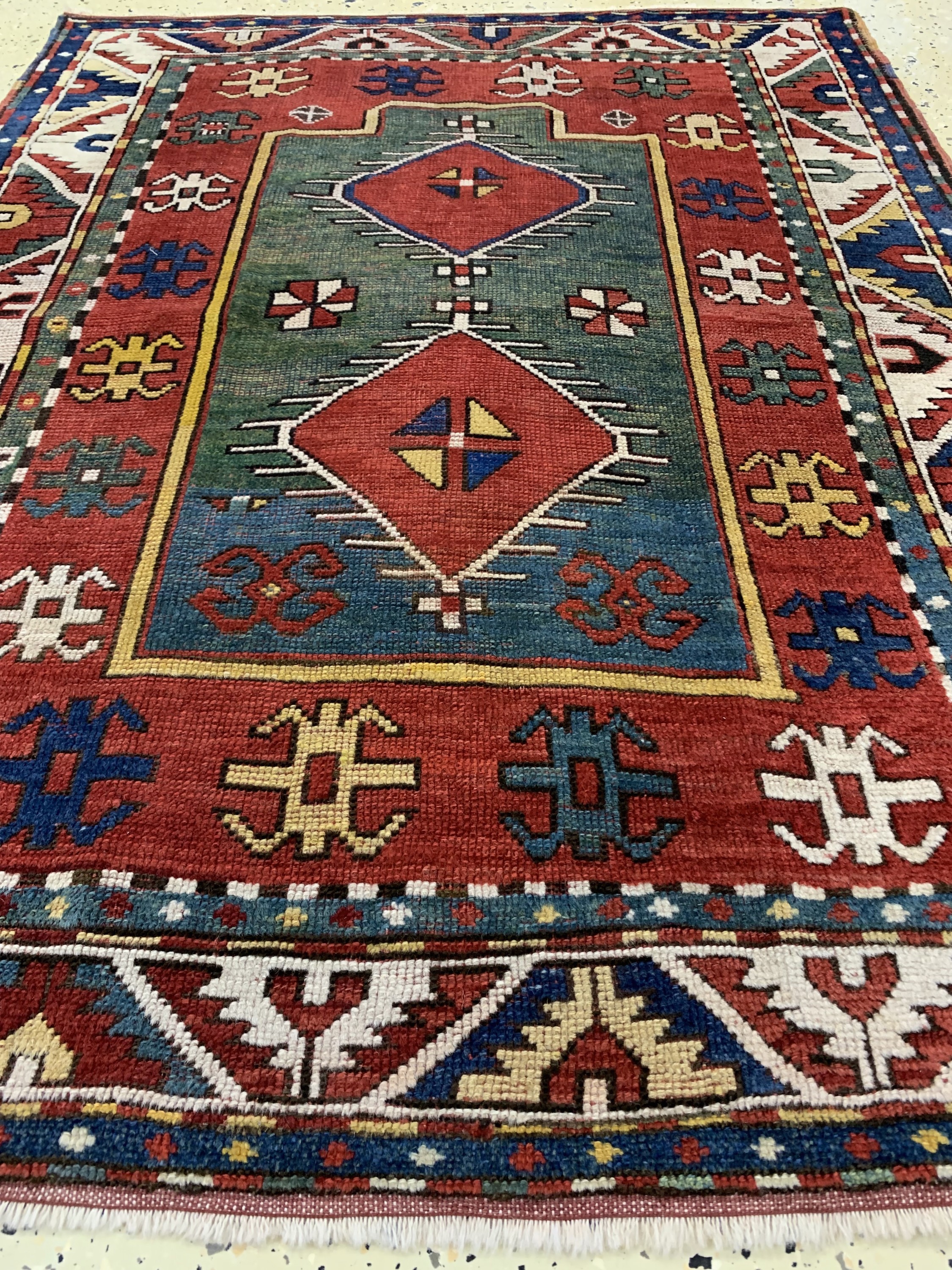 Detail d: "Fachalo"Kazak antik, Kaukasus, 19.Jhd, Wolle auf Wolle, ca. 138 x 107 cm, EHZ: 2