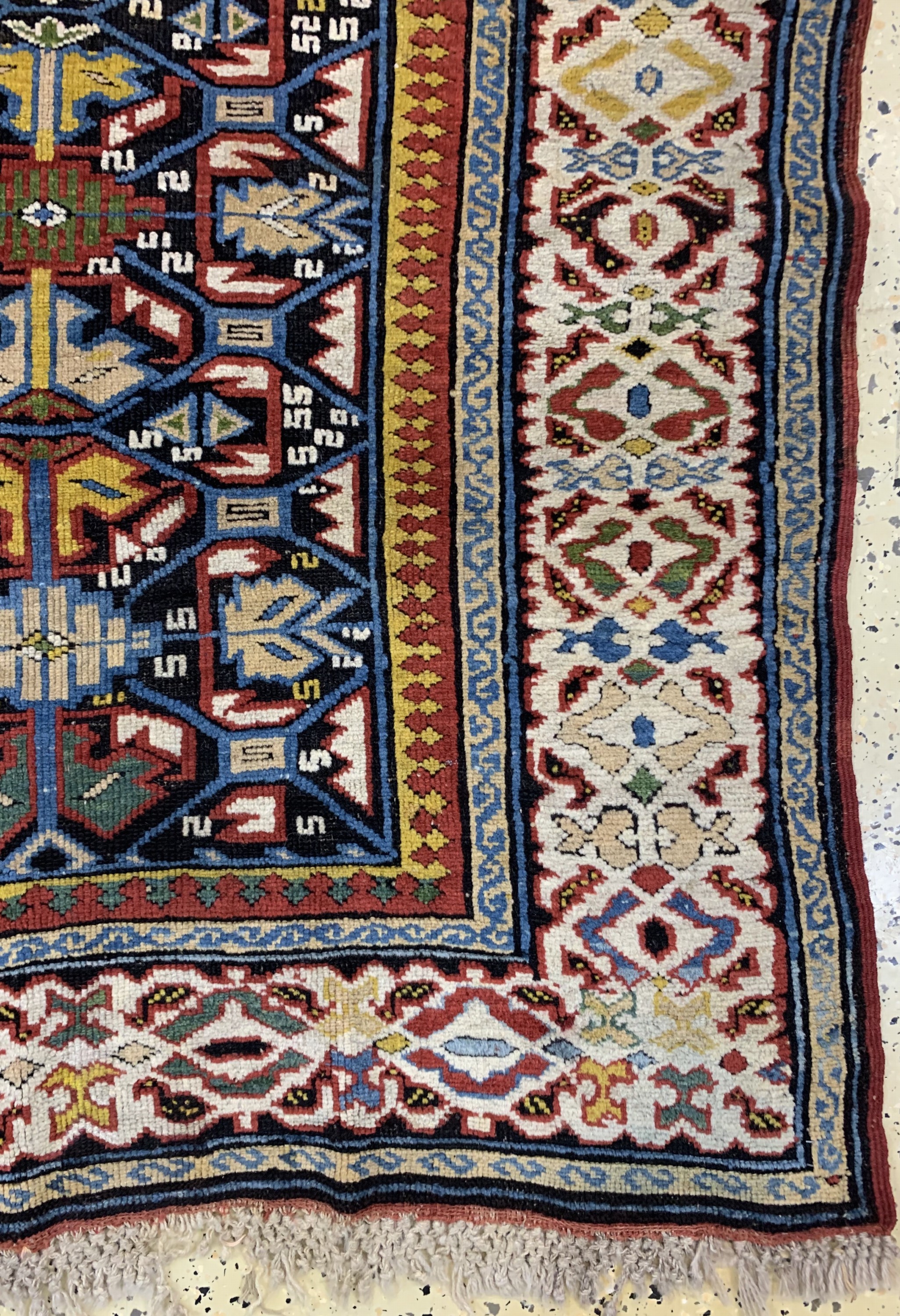 Detail a: Schirwan antik, Kaukasus, 19.Jhd, Wolle aufWolle, ca. 191 x 105 cm, EHZ: 2-3
