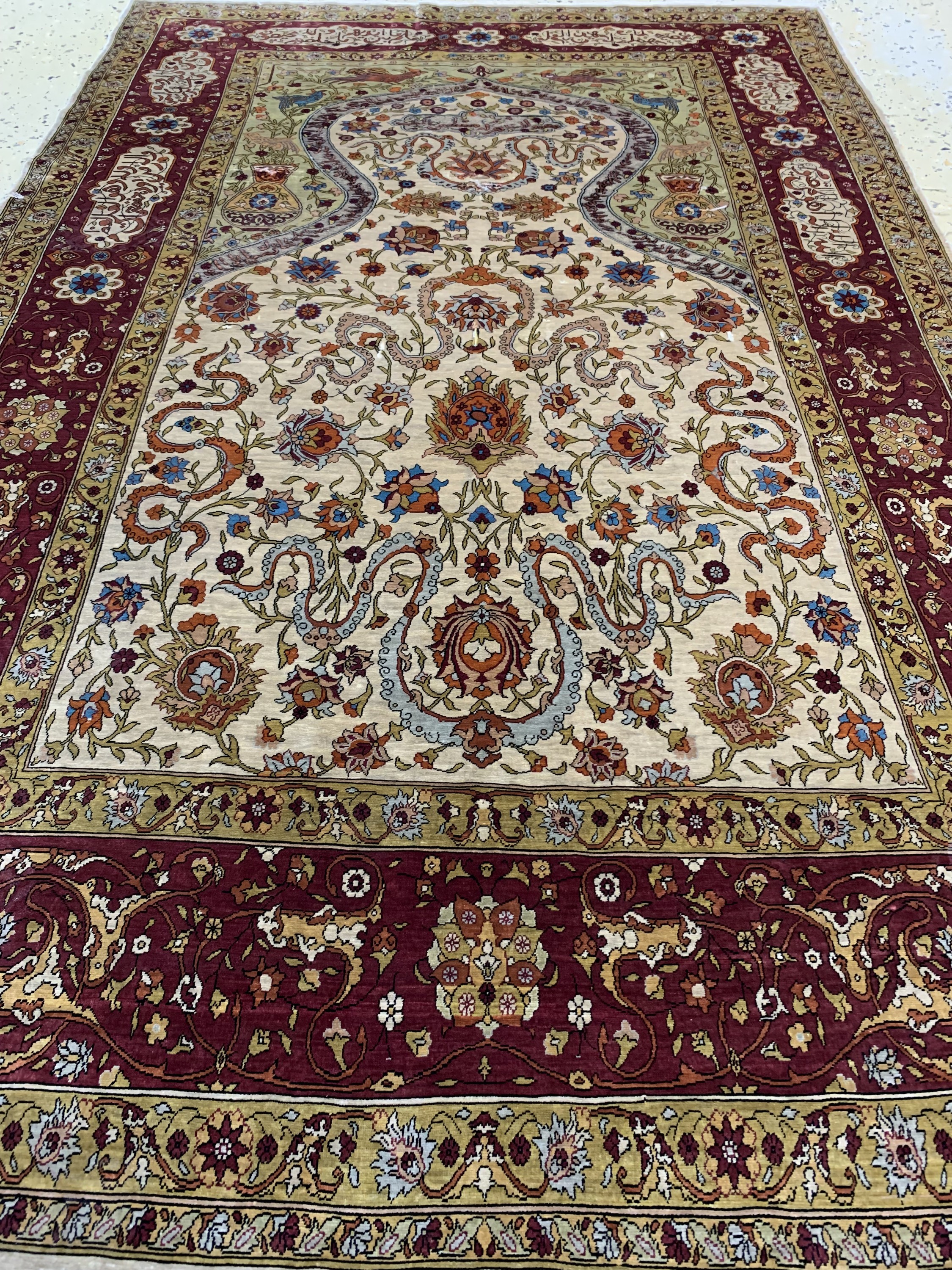 Detail e: Hereke Seide fein Türkei, signiert"Mustafa Akif", Anfang 20.Jhd, reine Naturseide, ca. 150 x 97 cm, ca. 1,4 Mio. Kn/qm, EHZ: 4 (mehrere ...