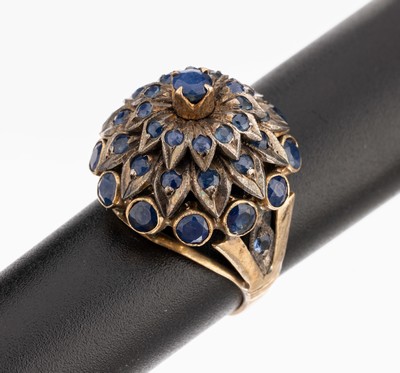 Image 14 kt gold sapphire-Pagoda ring , YG 585/000, high ring head, 39 round bevelled ...