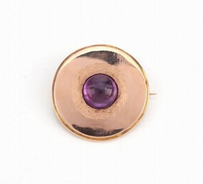 Image 14 kt gold amethyst-brooch, # YG 585/000 tested, round, centered round amethyst- ...