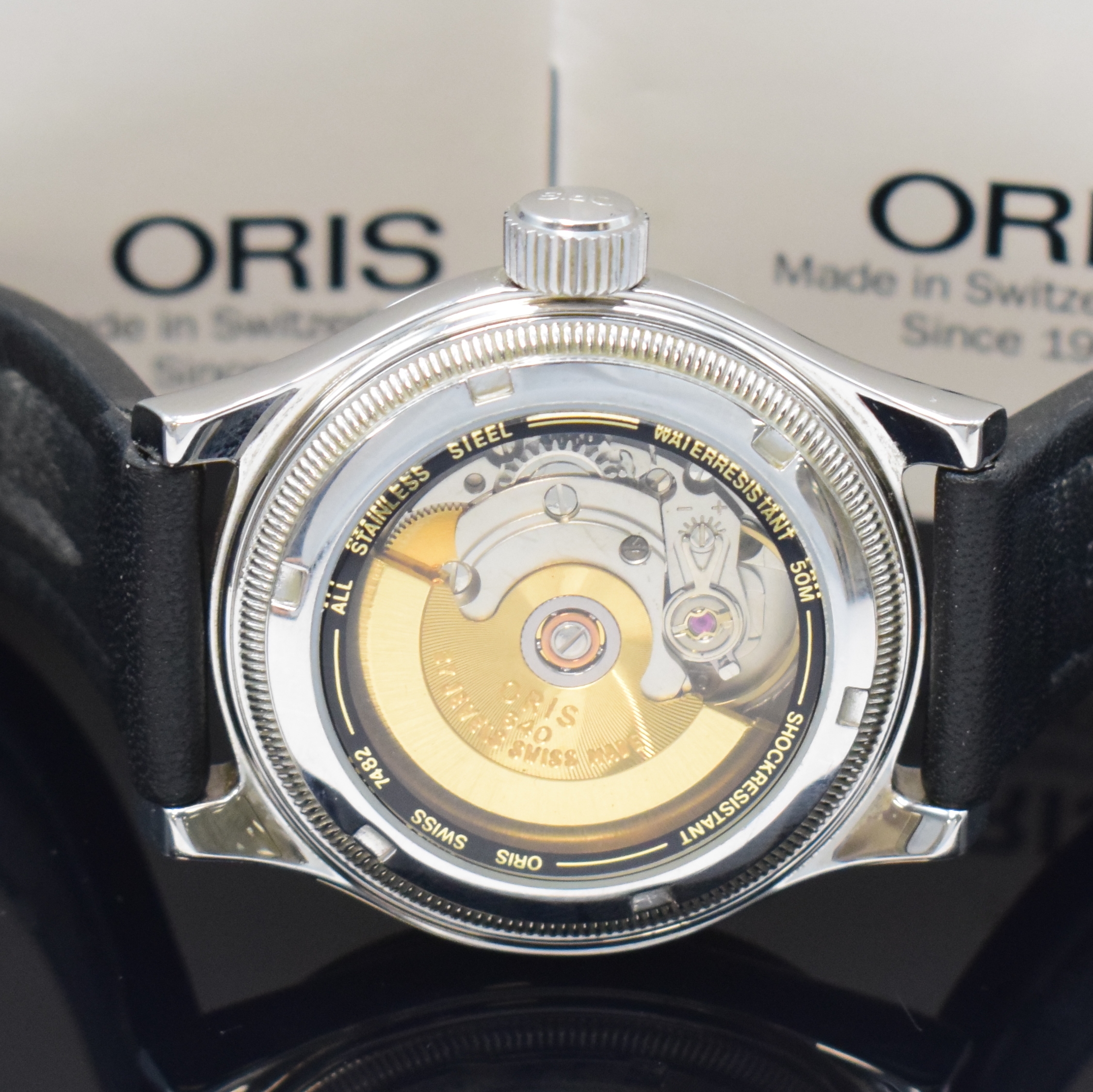 Detail d: ORIS Herrenarmbanduhr Commander Big Crown Pointer Date Referenz 7482, Automatik, Edelstahlgeh. inkl. orig. Lederband m. orig. Dornschl., beids. ...