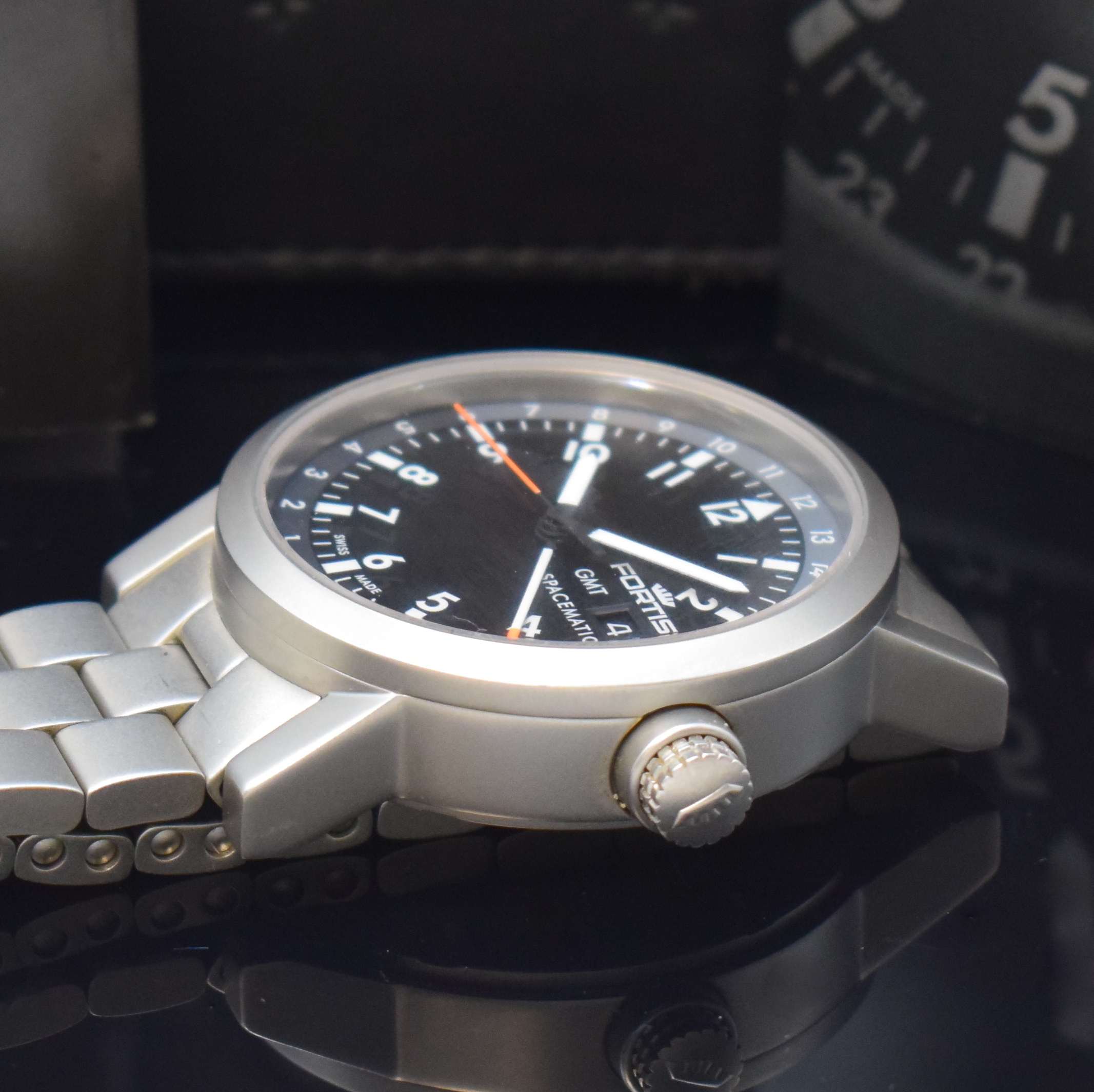 Detail c: FORTIS GMT Spacematic Herrenarmbanduhr in Stahl Referenz 624.22.148, Schweiz verk. lt. beil. Pap. 03/2003, Automatik, matt. Geh. inkl. orig. ...