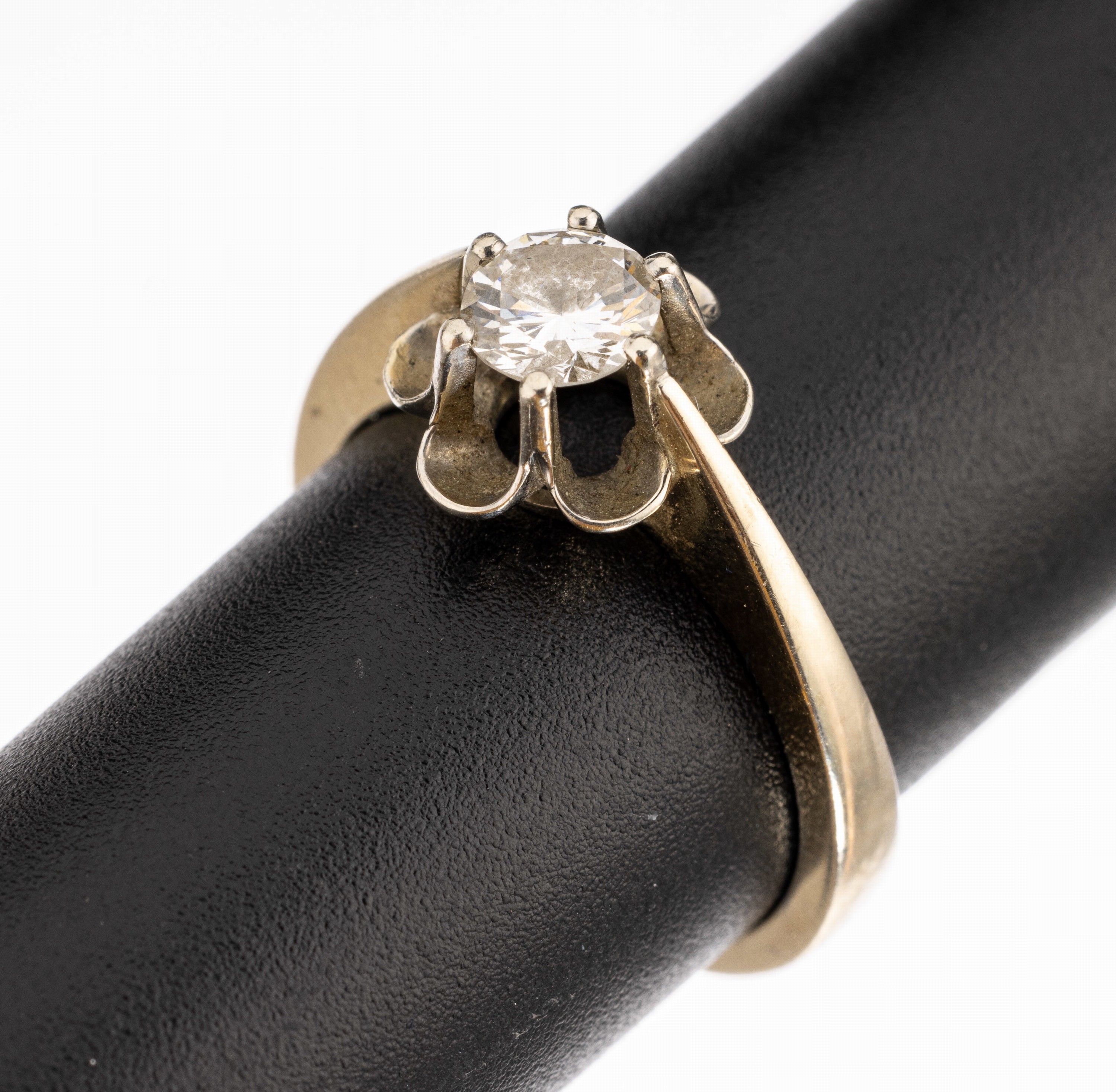 18 kt Gold Brillant-Ring, GG 750/000, Brillant ca. 0.50 ct Weiß/p 1, RW 54, ca. 4.8 g