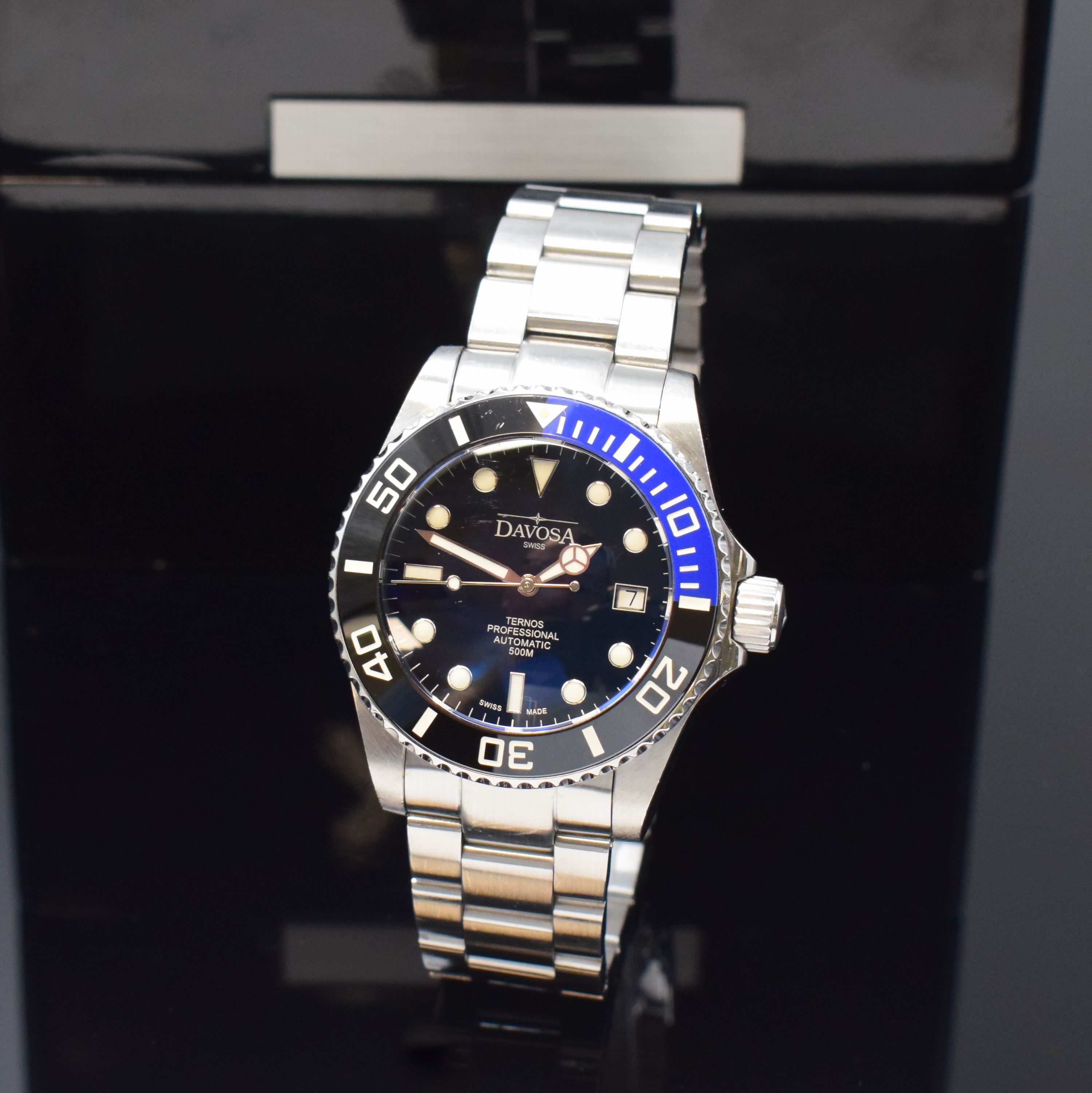 DAVOSA Herrenarmbanduhr Ternos, Schweiz um 2017, Automatik, Edelstahlgeh. inkl. orig. Gliederband m. Faltschl. u. Tauchverlängerung, Boden m. ...