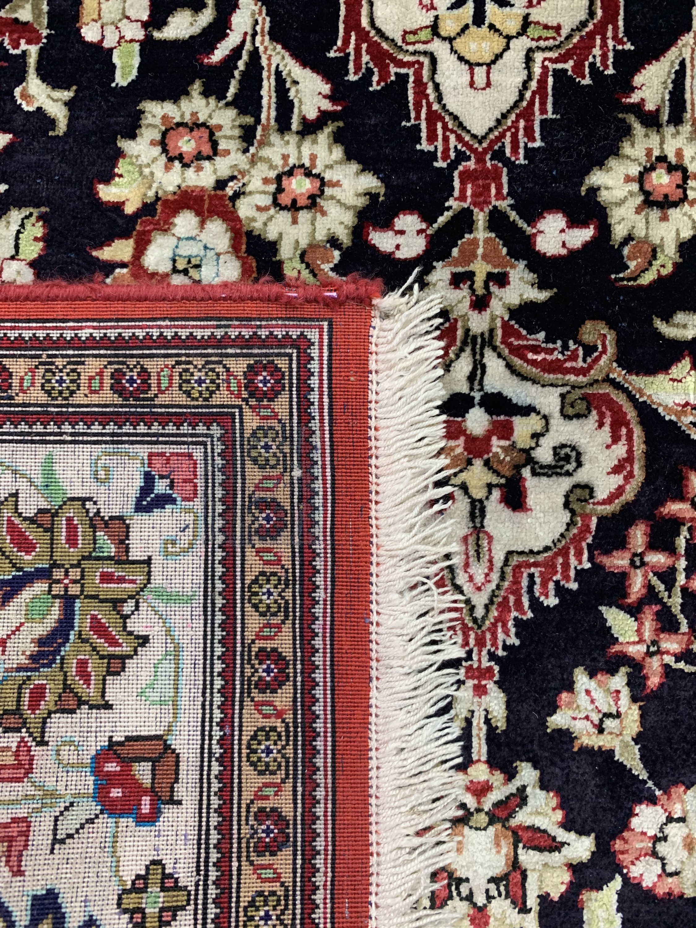 Detail d: Ghom Seide, Persien, Mitte 20.Jhd, reine Naturseide, ca. 150 x 105 cm, EHZ: 2