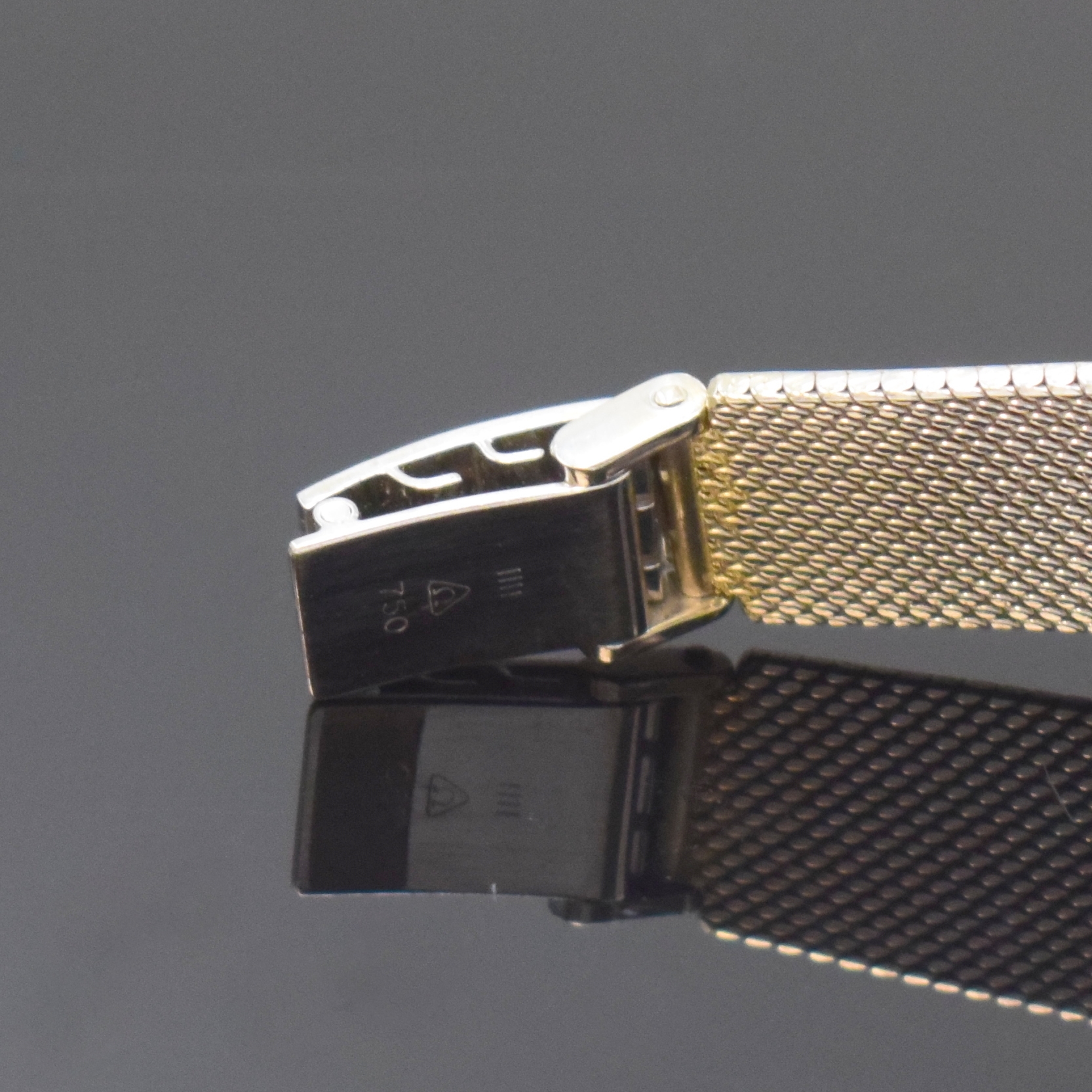 Detail c: OMEGA De Ville Damenarmbanduhr in WG 750/000 mit Diamanten Referenz 7245, Schweiz um 1970, Handaufzug, 2-teil. Geh., Boden aufgedr., Lünette mit ...