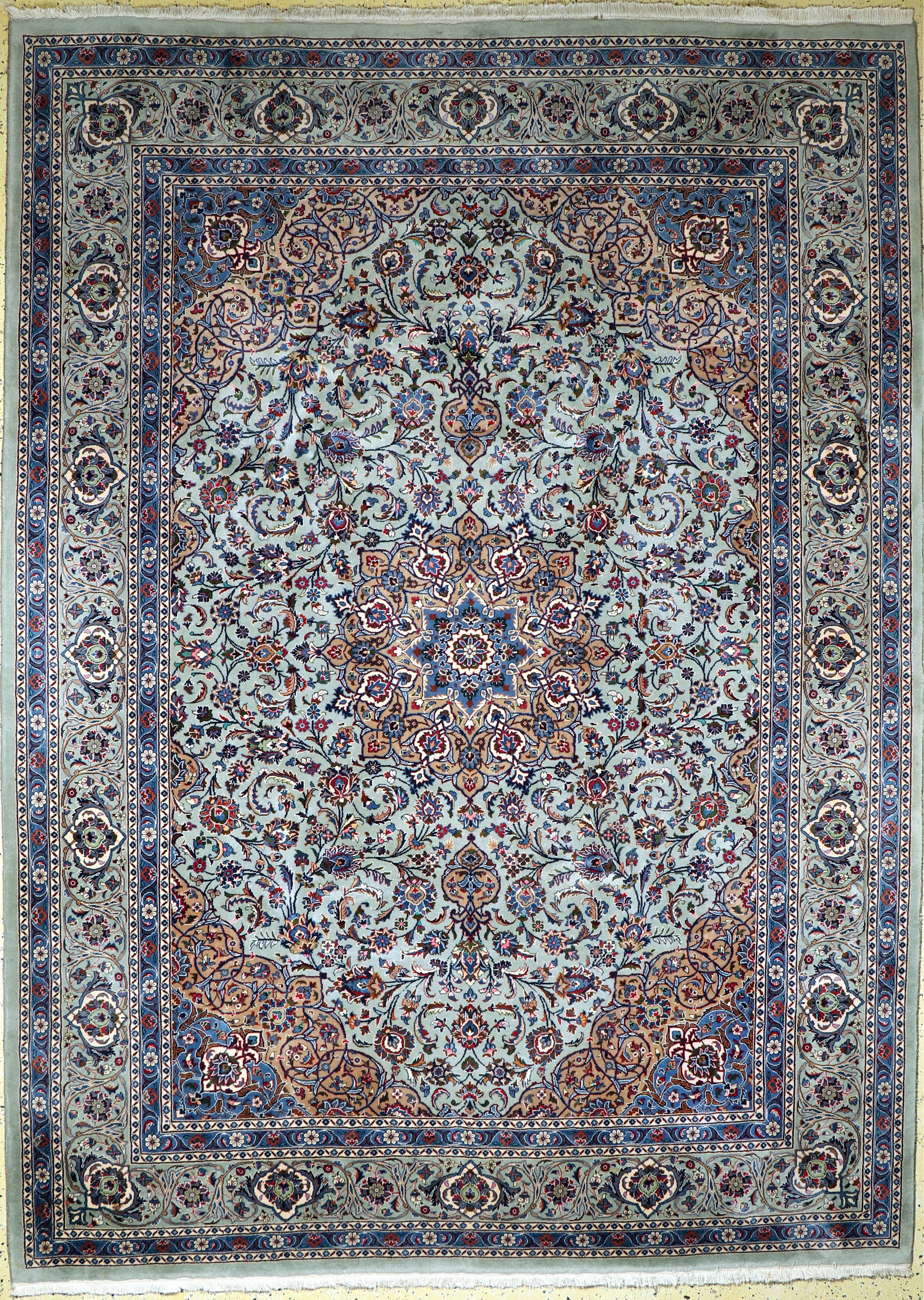 Kashmar, Persien, ca. 50 Jahre, Wolle auf Baumwolle, ca. 343 x 252 cm, EHZ: 2
