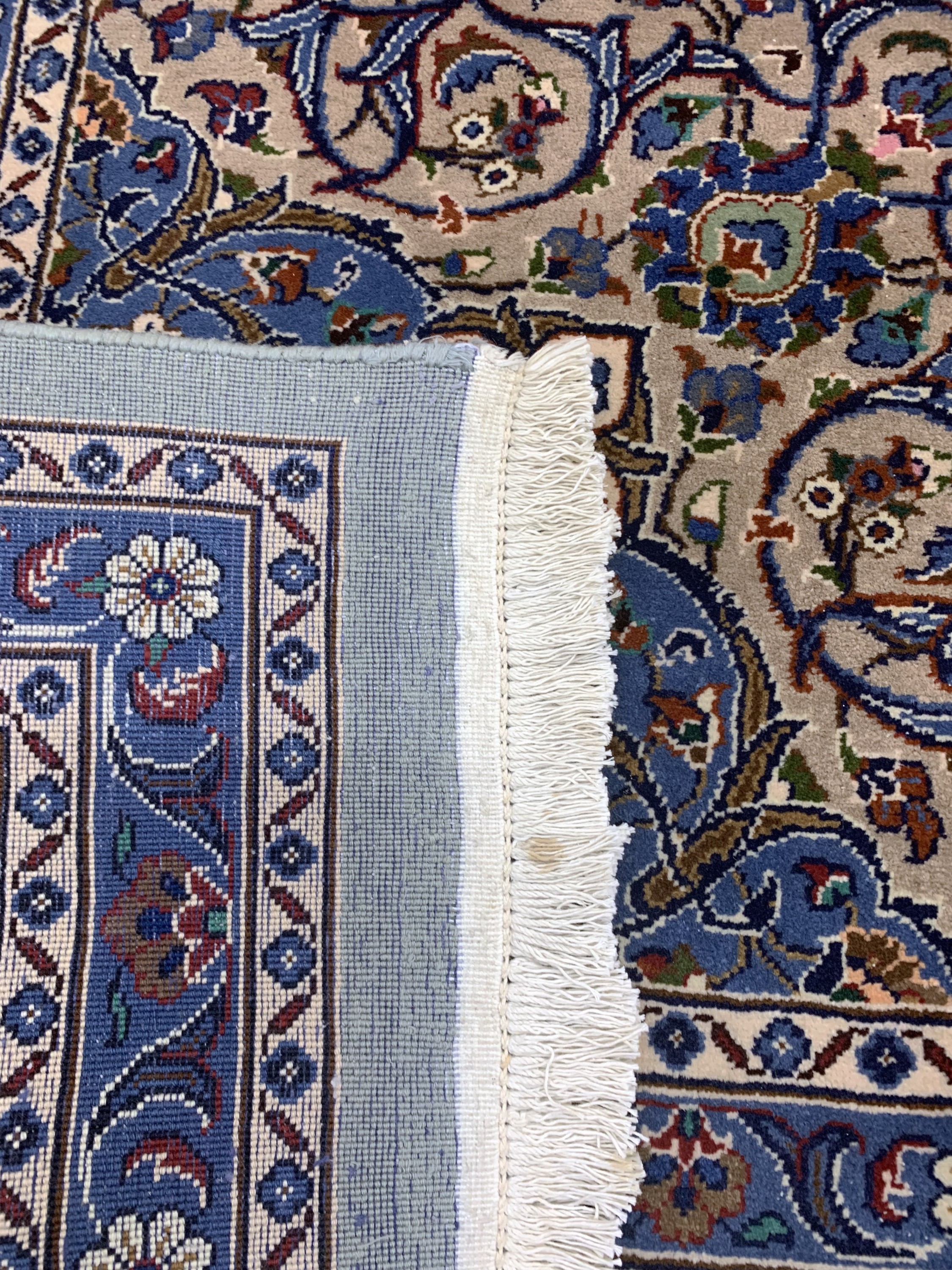 Detail g: Kashmar, Persien, ca. 50 Jahre, Wolle auf Baumwolle, ca. 343 x 252 cm, EHZ: 2