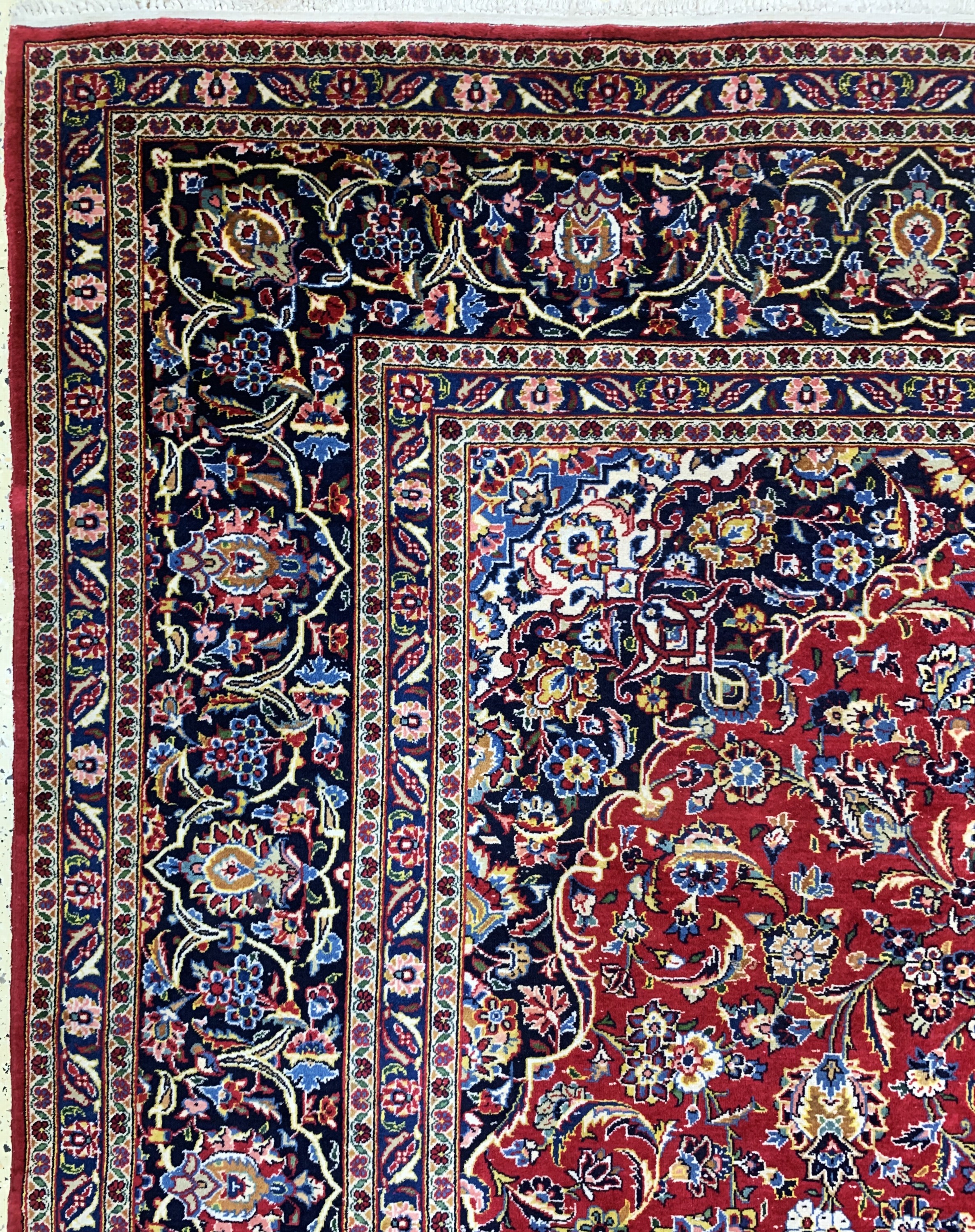 Detail d: Keschan sign., Persien, ca. 50 Jahre, Wolleauf Baumwolle, ca. 420 x 305 cm, EHZ: 2-3