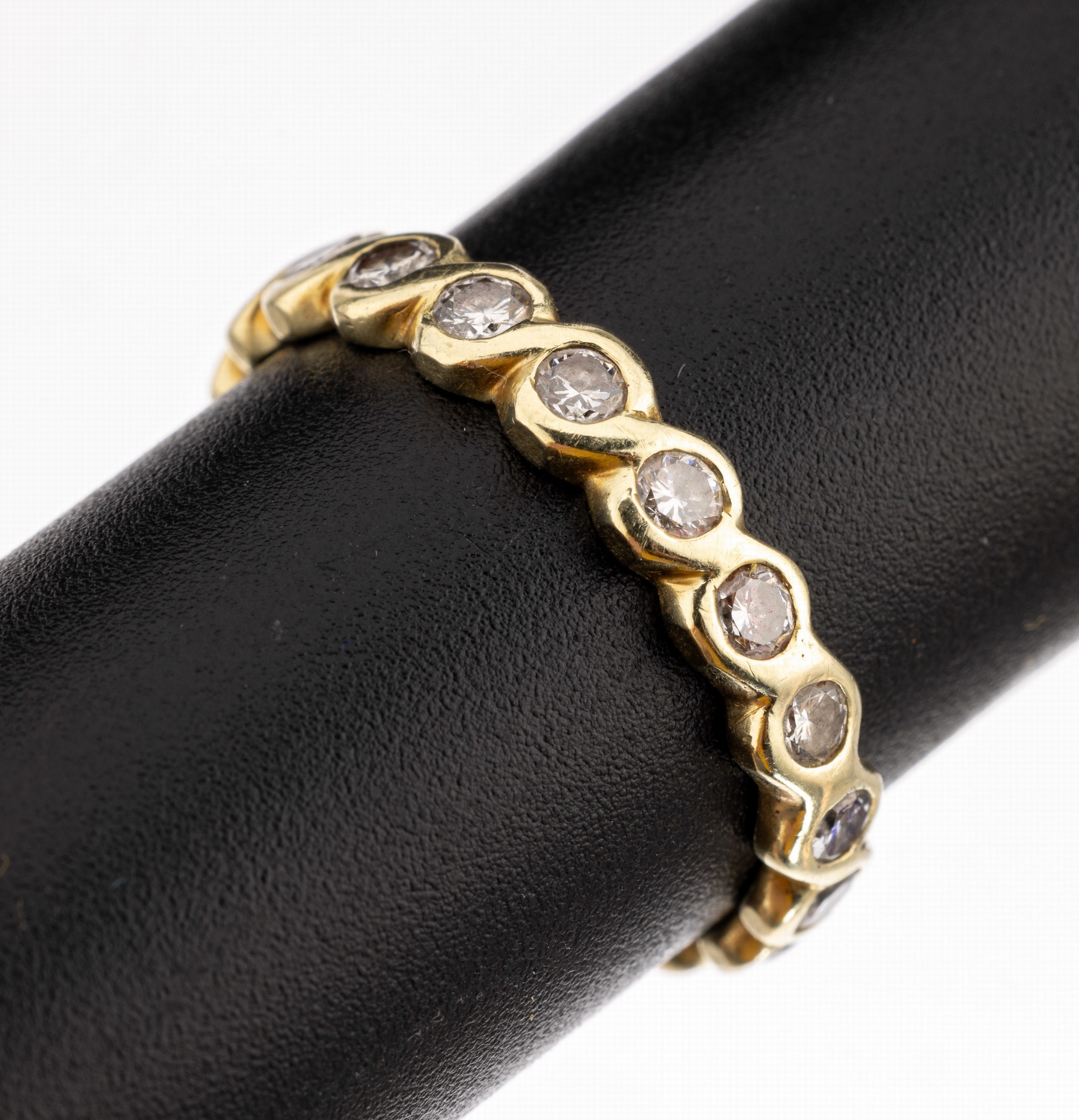 14 kt Gold Brillant-Ring, GG 585/000, 19 Brillanten zus. ca. 0.75 ct Weiss/si-p 1, RW 58, ca. 3.2 g