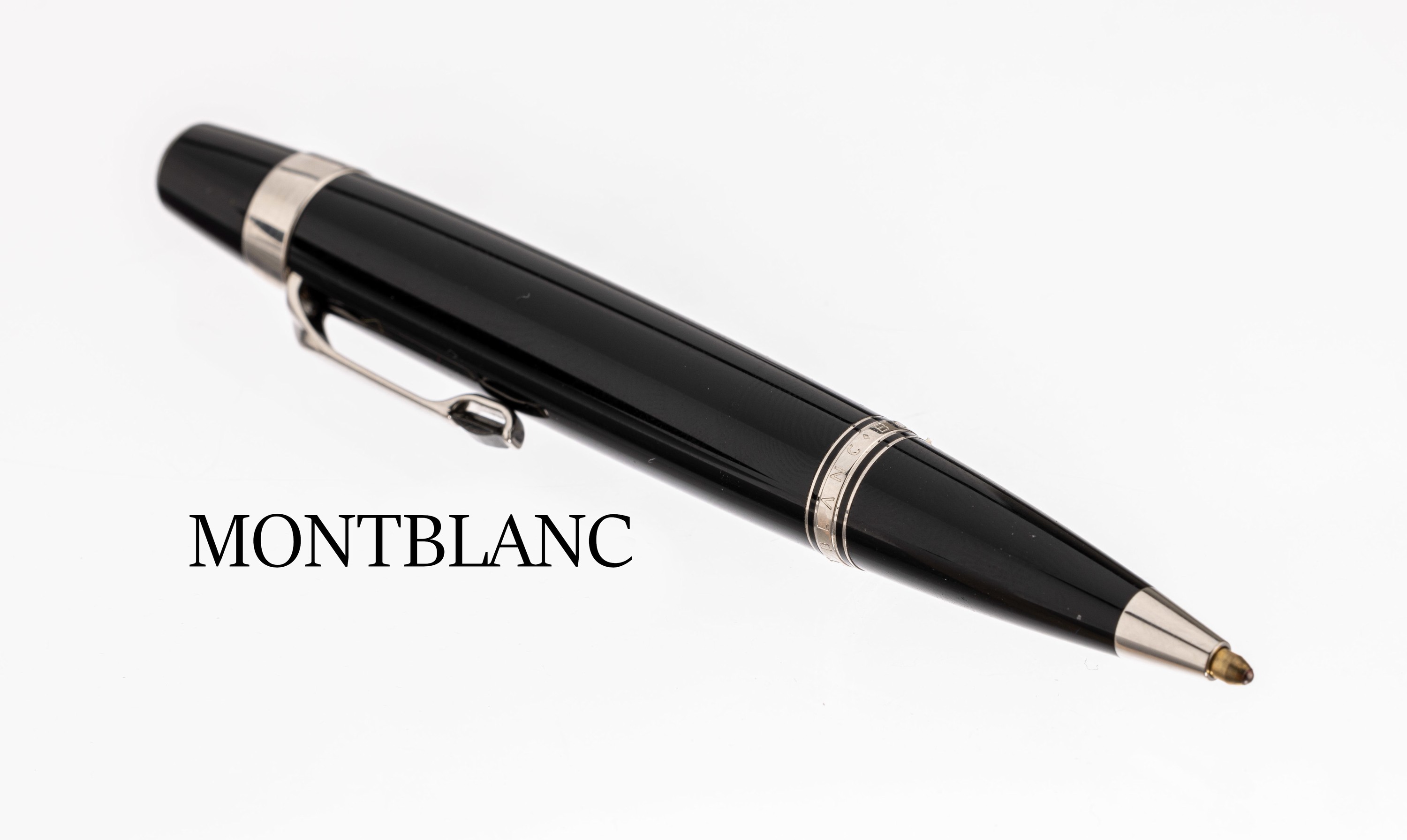 MONTBLANC Kugelschreiber, Serie Boheme, schwarzer Edelharz, Drehmechanismus, Clip mit kl. facett. Onyx, in Etui (nicht orig.)