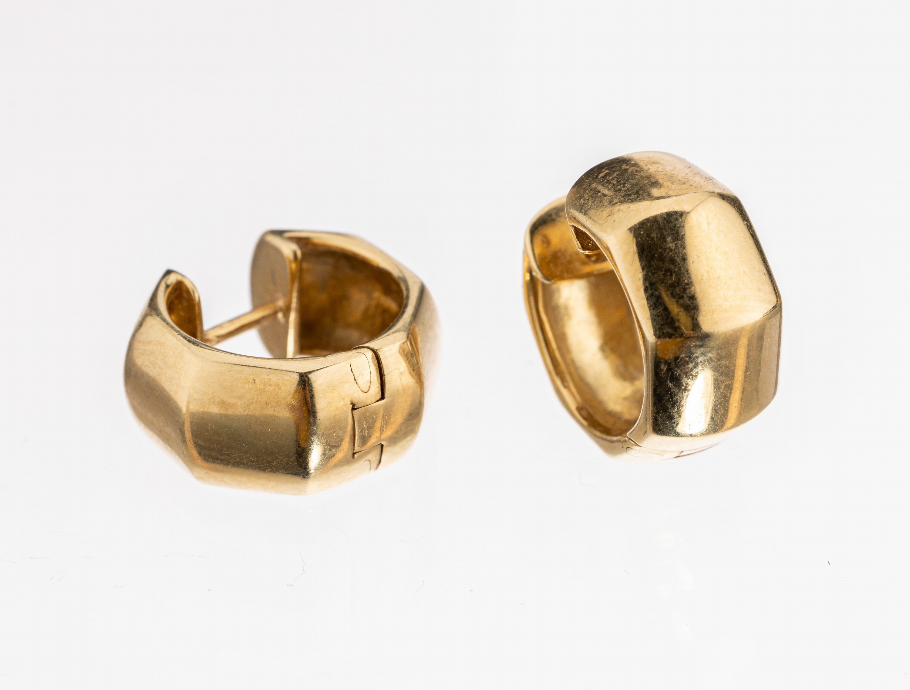 14 kt Gold Ohrcreolen, GG 585/000, Klappscharnier, eckig, ca. 8.2 g
