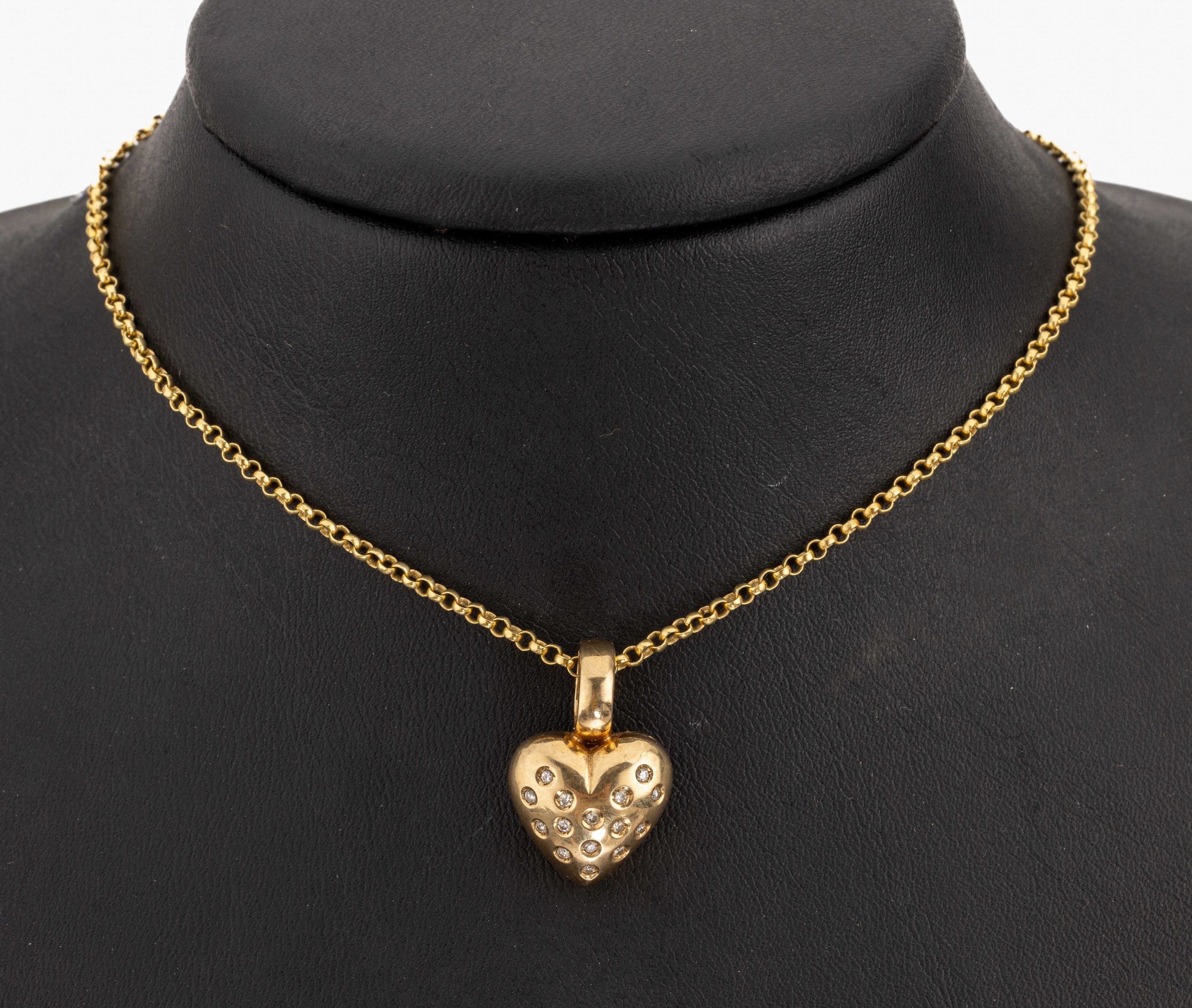 14 kt Gold Brillant-Clipanhänger, GG 585/000, herzf., 17 Brillanten zus. ca. 0.25 ct Weiß/p, an Kette, GG 585/000, L. ca. 44.5 cm, ...