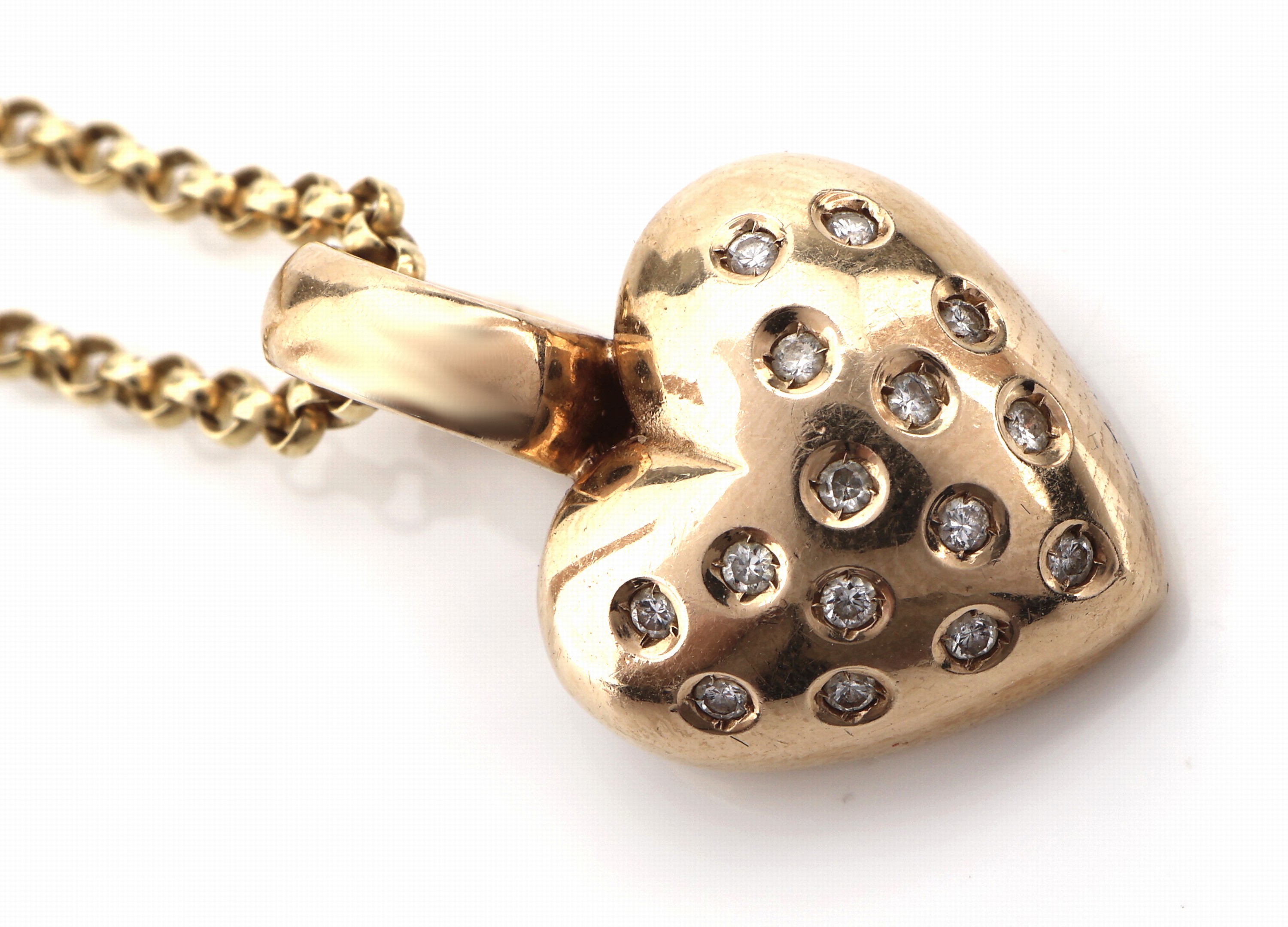 Detail b: 14 kt Gold Brillant-Clipanhänger, GG 585/000, herzf., 17 Brillanten zus. ca. 0.25 ct Weiß/p, an Kette, GG 585/000, L. ca. 44.5 cm, ...