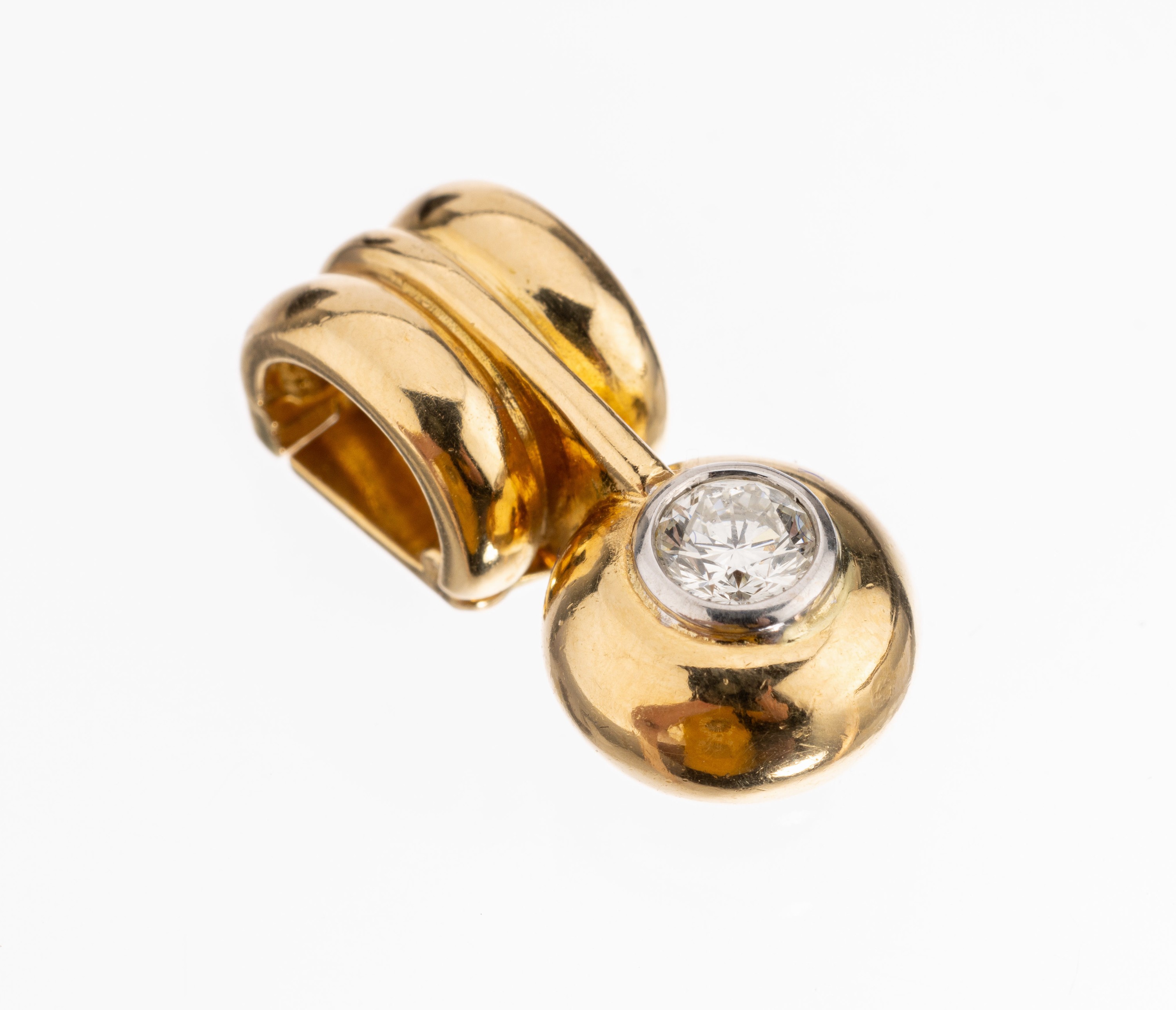18 kt Gold Brillant-Clipanhänger, GG 750/000, Brillant ca. 0.30 ct Weiss/vs, ca. 5.8 g
