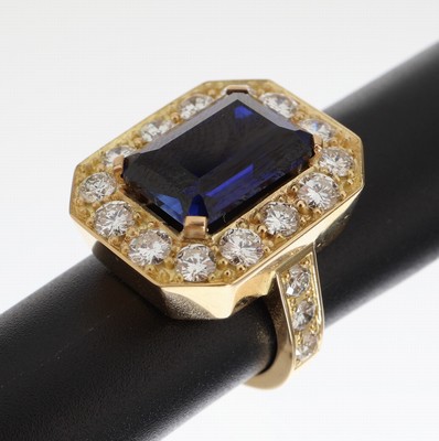 Image 18 kt gold sapphire-brilliant-ring , YG 750/000, sapphire-rectangle (treated) approx. ...