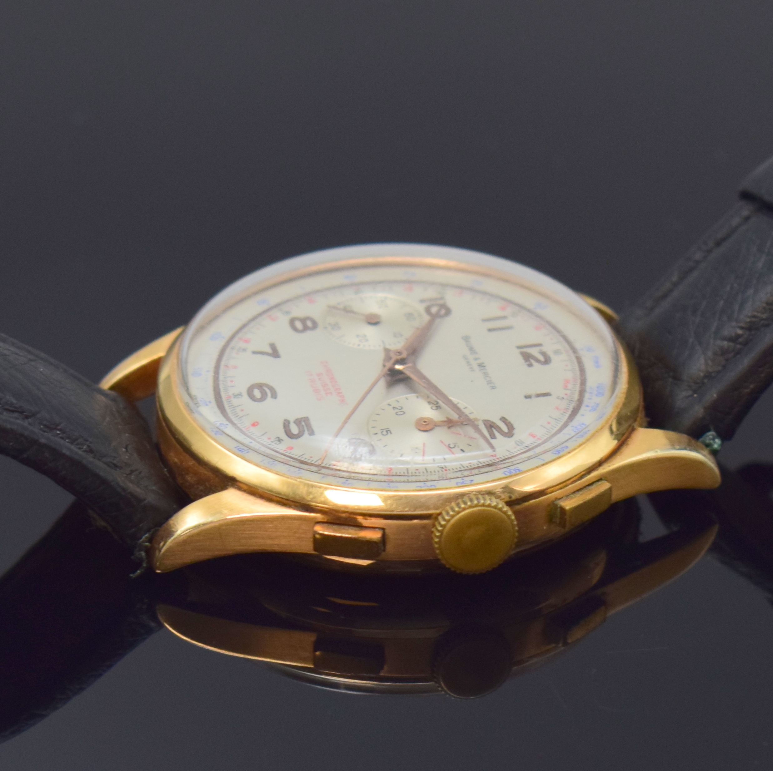 Detail b: CHRONOGRAPH SUISSE Armbandchronograph in RG 750/000, Schweiz um 1945, Handaufzug, Goldgeh. l. dell. m. Metall-Innengeh., Boden u. Glasrand aufgedr., ...