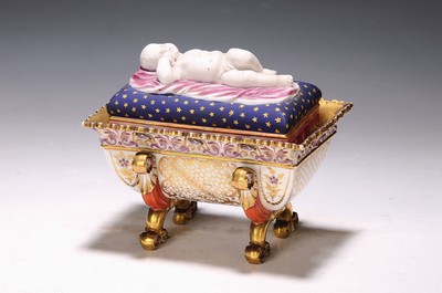 Image Inkware, Jacob Petit, Paris, early/mid 19th century, porcelain, shape of a sarcophagus ...