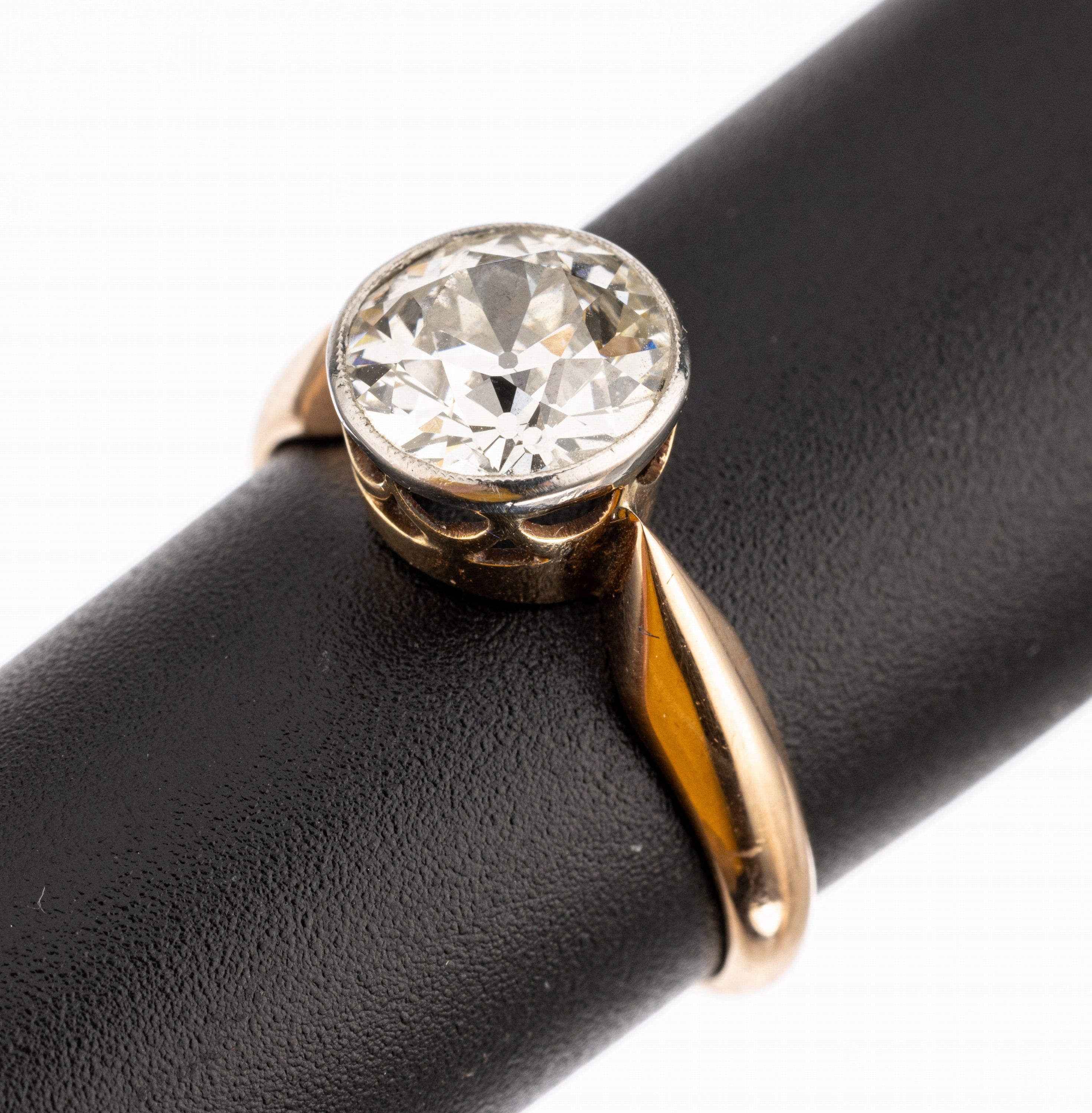 14 kt Gold Diamant-Ring, RoseG 585/000 gepr., ein Altschliffdiamant ca. 1.60 ct get.Weiss/si, RW 52, ca. 2.6 g
