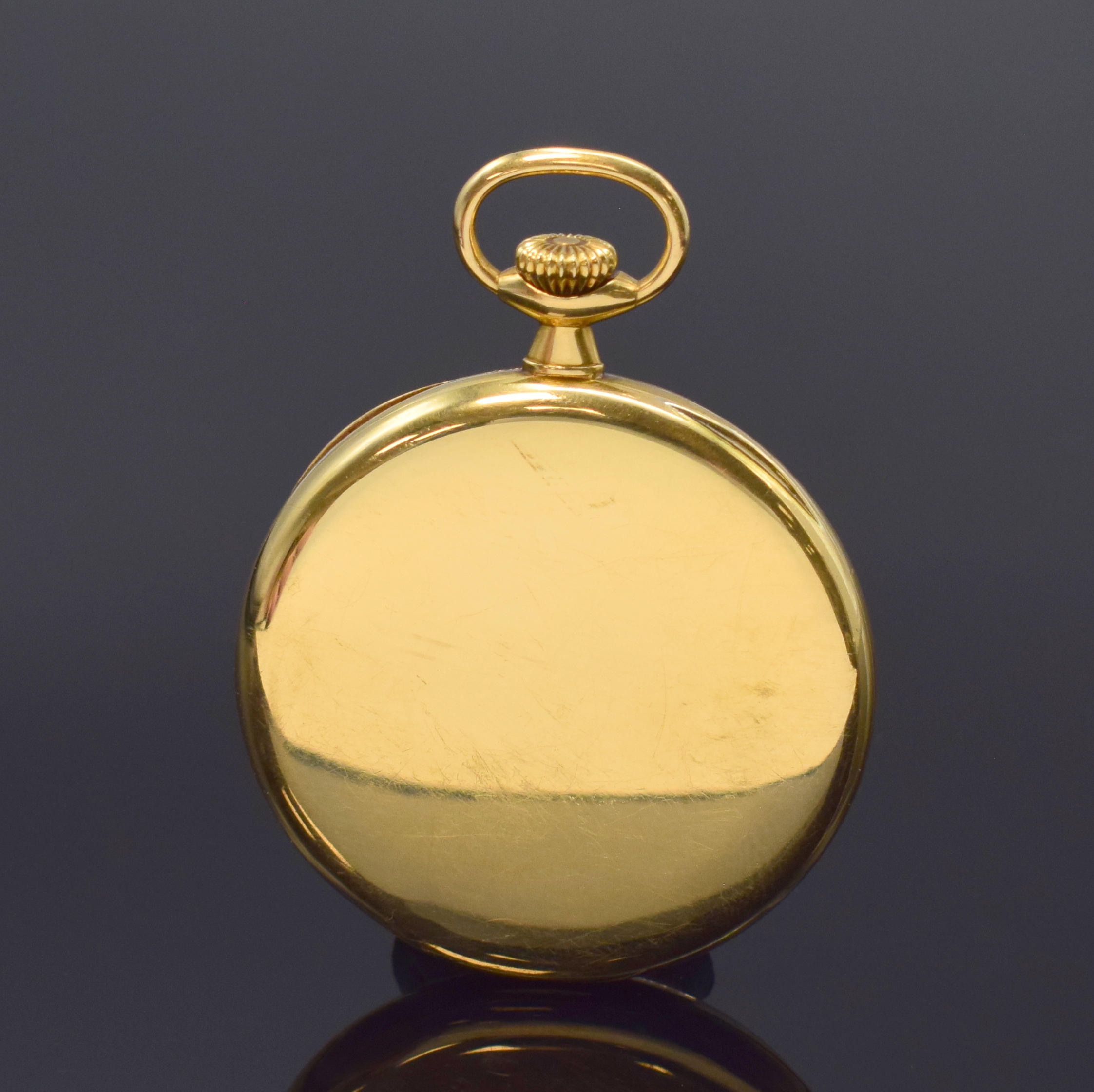 Detail a: OMEGA Frackuhr in GG 750/000, Schweiz um 1916, glattes 2-Deckel Goldgeh. dell., Cuvette m. Medaillengrav., gold. Zifferbl., schwarz. Breguetzahlen, ...