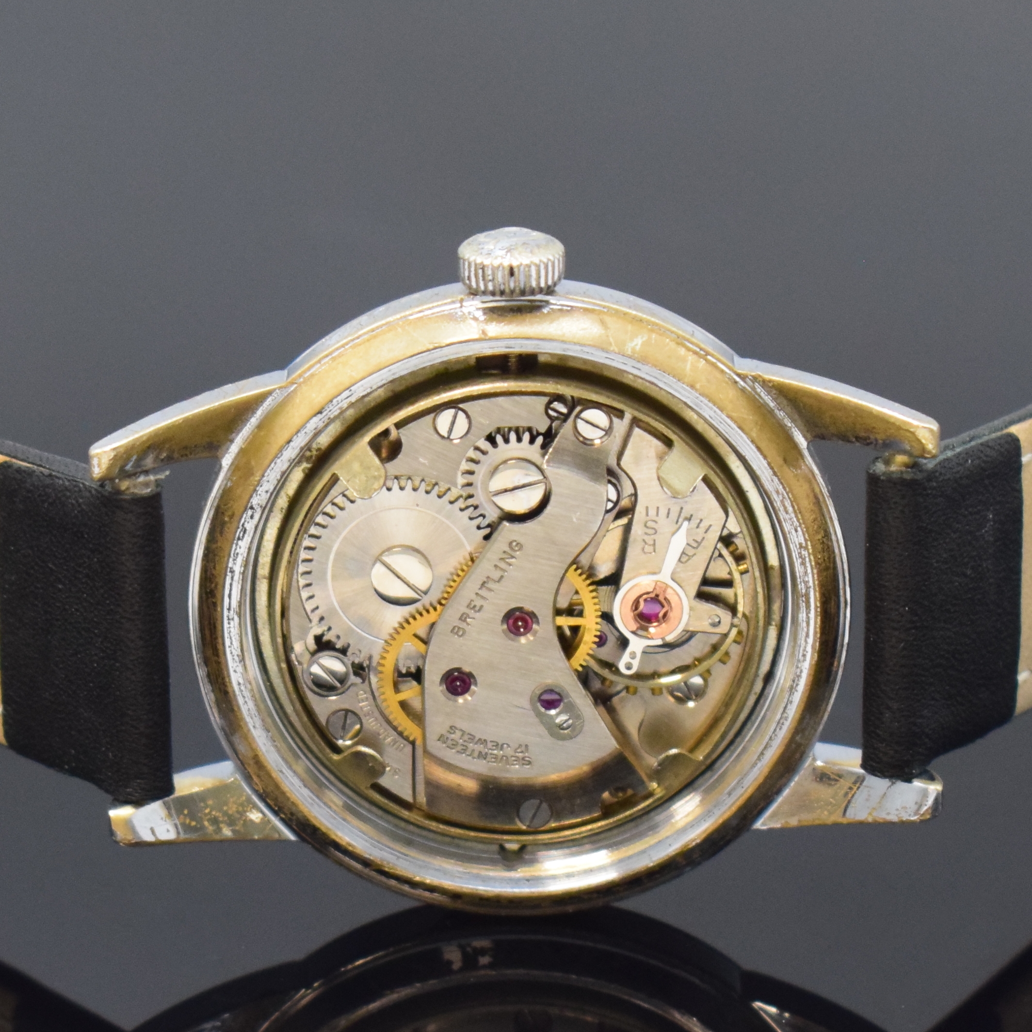 Detail d: BREITLING Referenz 2906 Herrenarmbanduhr, Schweiz um 1945, Handaufzug, verchr. Geh. m. verschr. Stahlboden, orig. Krone, silb. Duoton-Zifferbl. pat., ...