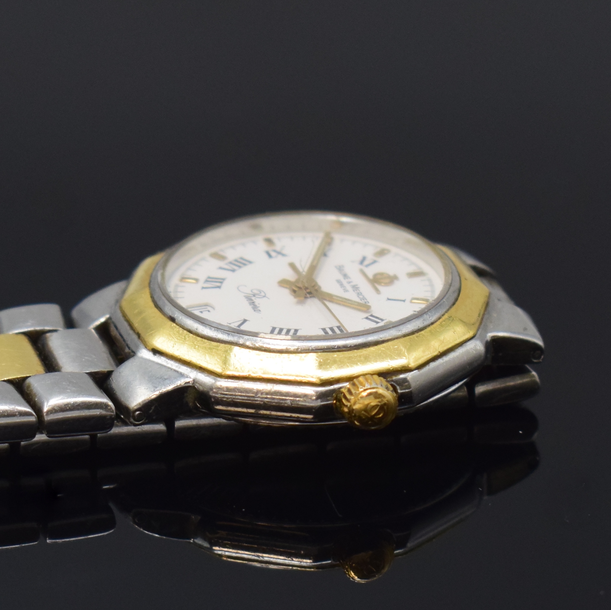 Detail c: BAUME & MERCIER Riviera Damenarmbanduhr in Stahl/Gold Referenz 5231.038, Schweiz um 1985, quartz, 12-eckiges Geh., Boden u. Krone verschr., integr. ...