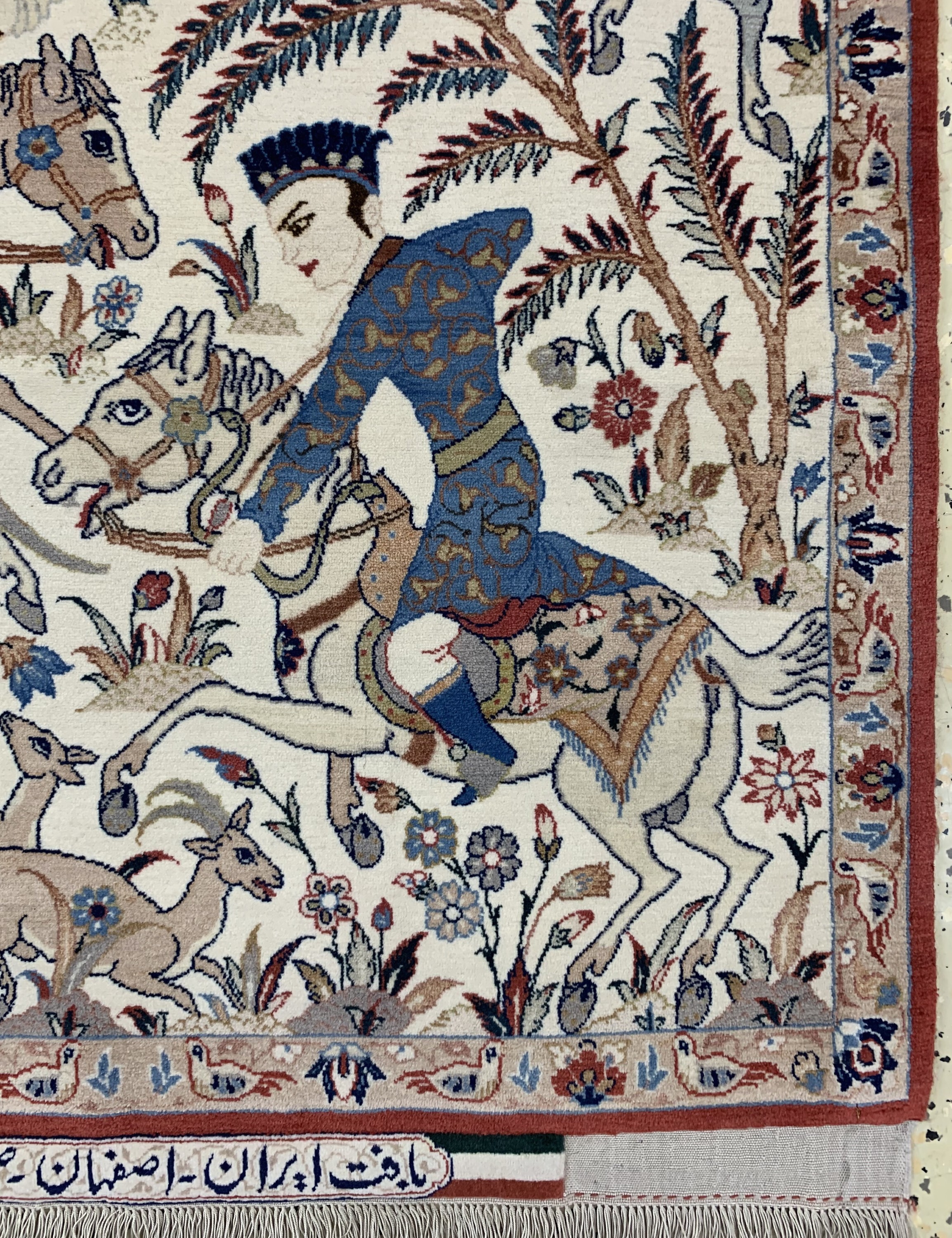 Detail b: Esfahan fein"Seyrafian", Persien , signiert, um 1920/1930, Korkwolle auf Seide, ca. 108 x 70 cm, ca. 1,0 Mio. Kn/qm, EHZ: 1-2