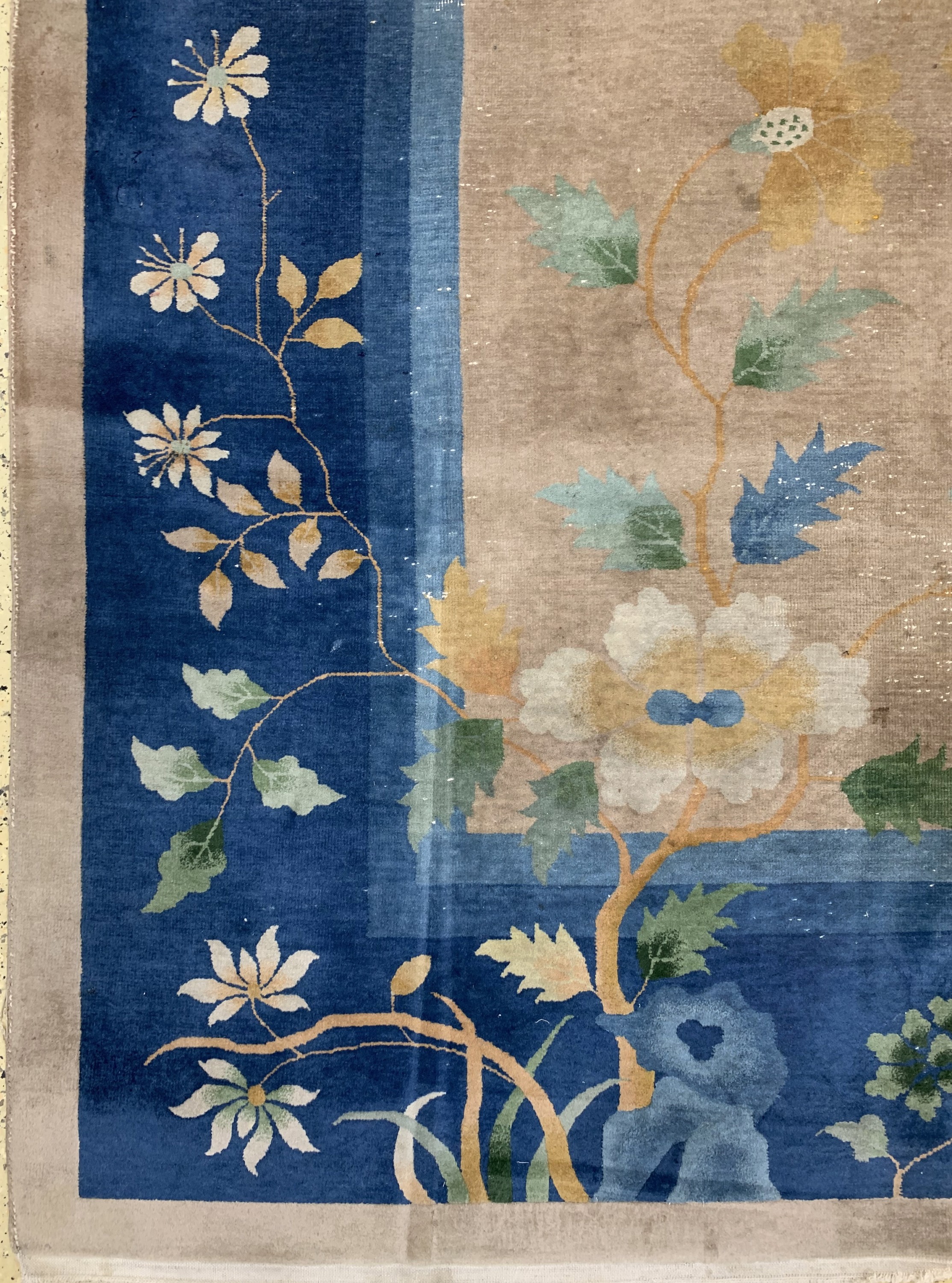 Detail c: Peking antik, China, um 1900, Wolle auf Baumwolle, ca. 520 x 373 cm, EHZ: 3