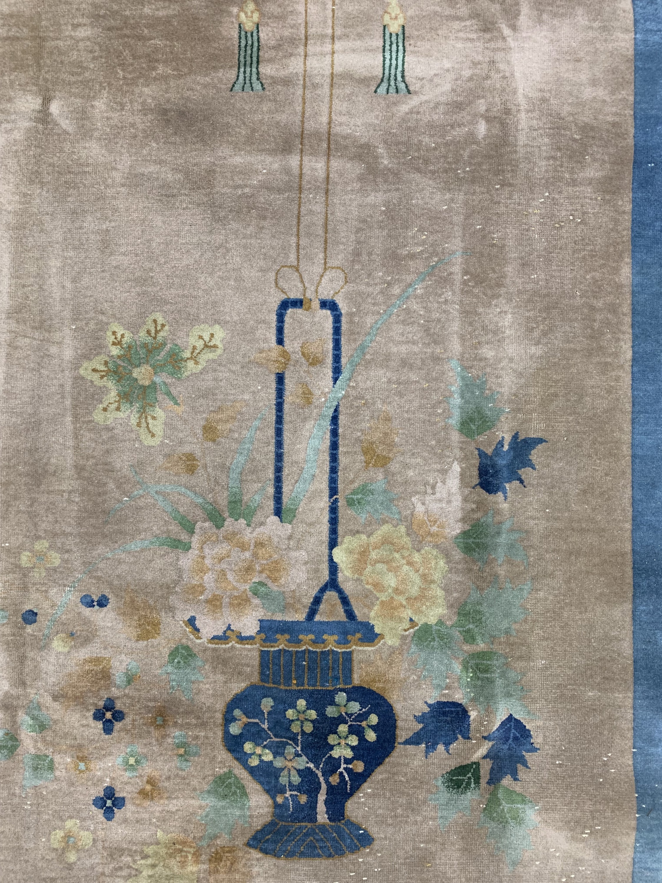 Detail e: Peking antik, China, um 1900, Wolle auf Baumwolle, ca. 520 x 373 cm, EHZ: 3