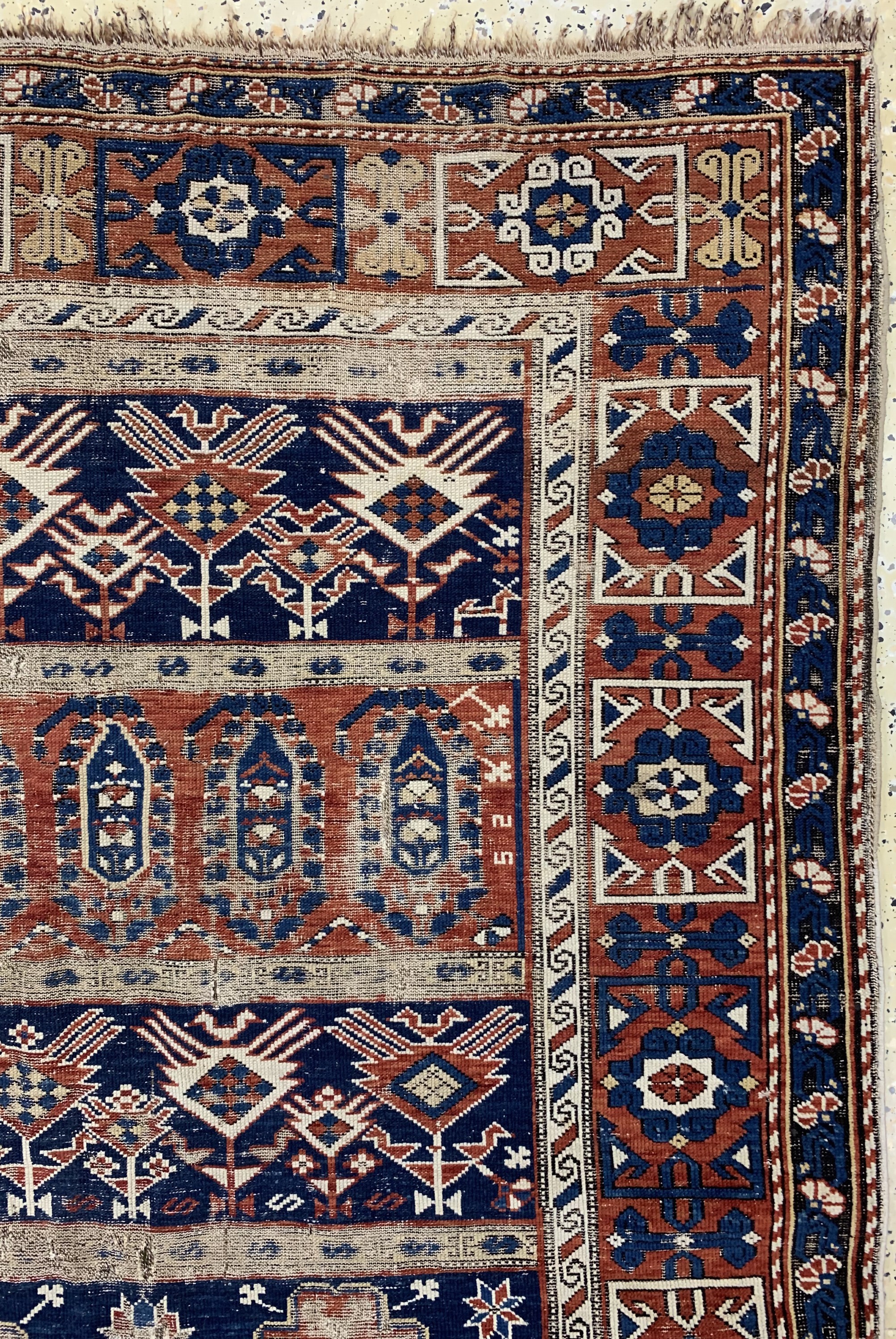 Detail c: Antiker Schirwan, Kaukasus, 19.Jhd, Wolle auf Wolle, ca. 210 x 130 cm, EHZ: 4