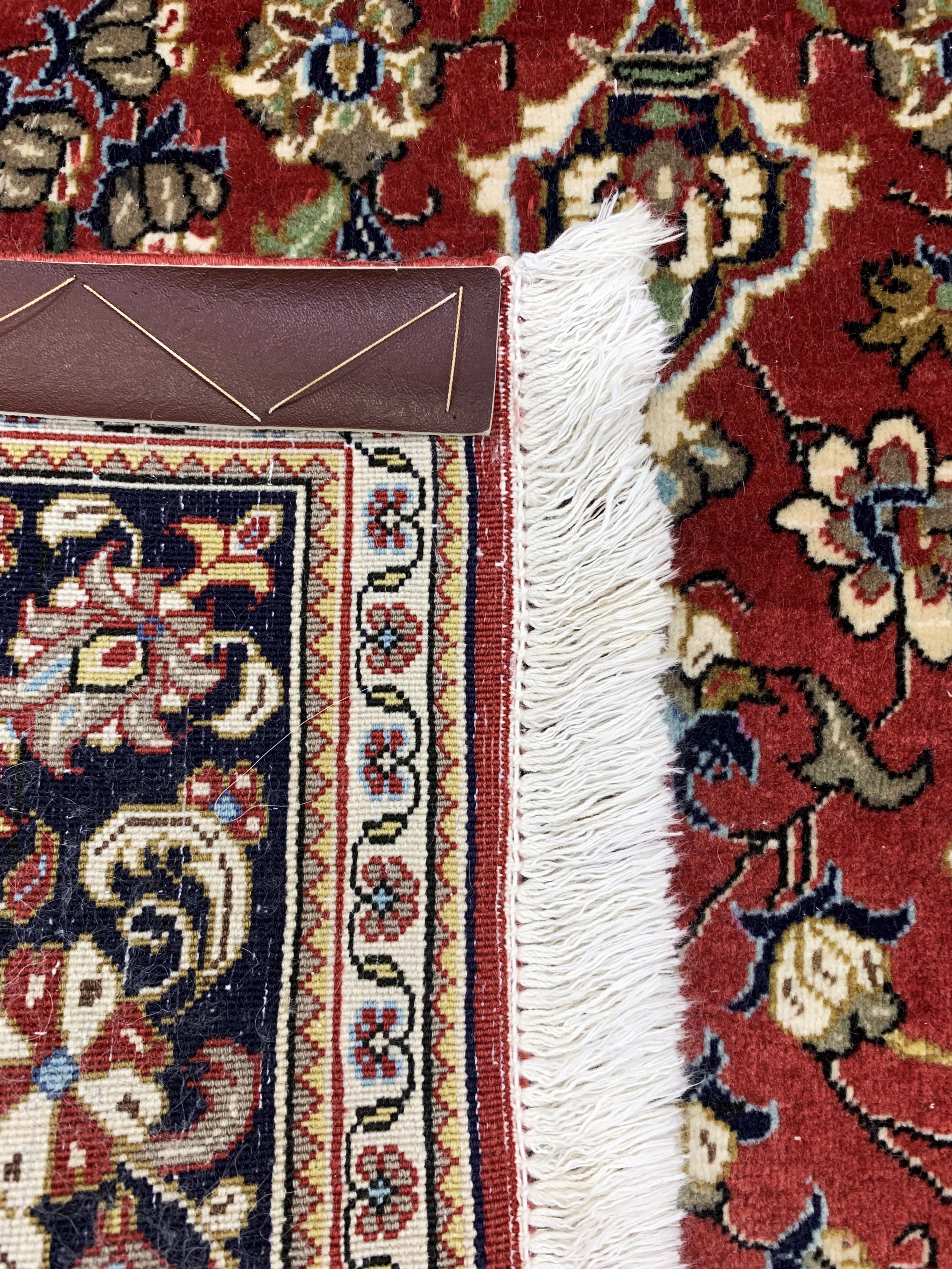 Detail d: Ghom Kork, Persien, Ende 20.Jhd, Korkwolle auf Baumwolle, ca. 154 x 102 cm, EHZ: 2