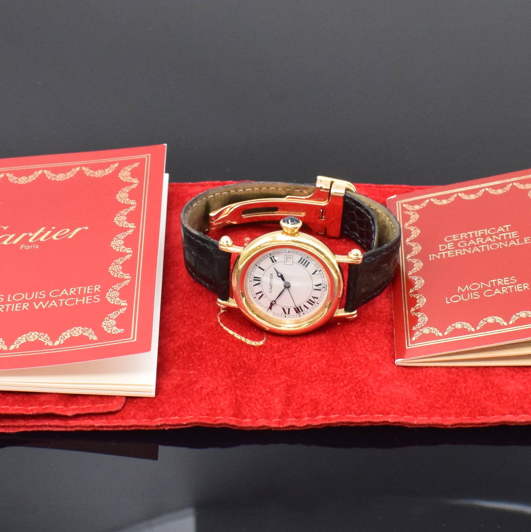 Detail e: CARTIER Damenarmbanduhr Diabolo in GG 750/000 Referenz 1420, Schweiz verk. lt. beil. Pap. 11/1994, quarz, inkl. orig. Lederband m. orig. 18k Gold ...