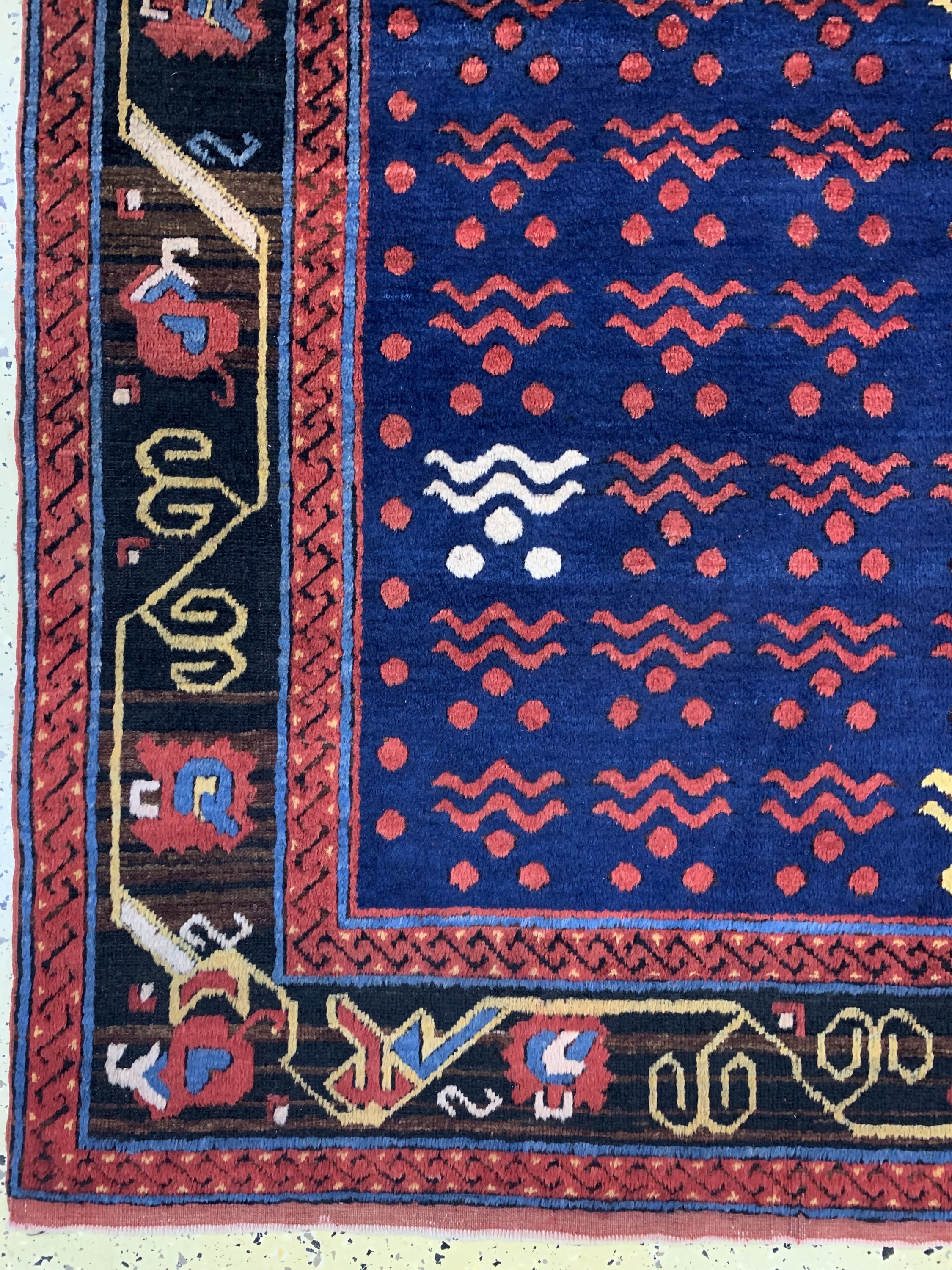 Detail b: "Chintamani"Motiv, Türkei, Mitte 20.Jhd , Wolle auf Wolle, ca. 205 x 166 cm, EHZ: 2