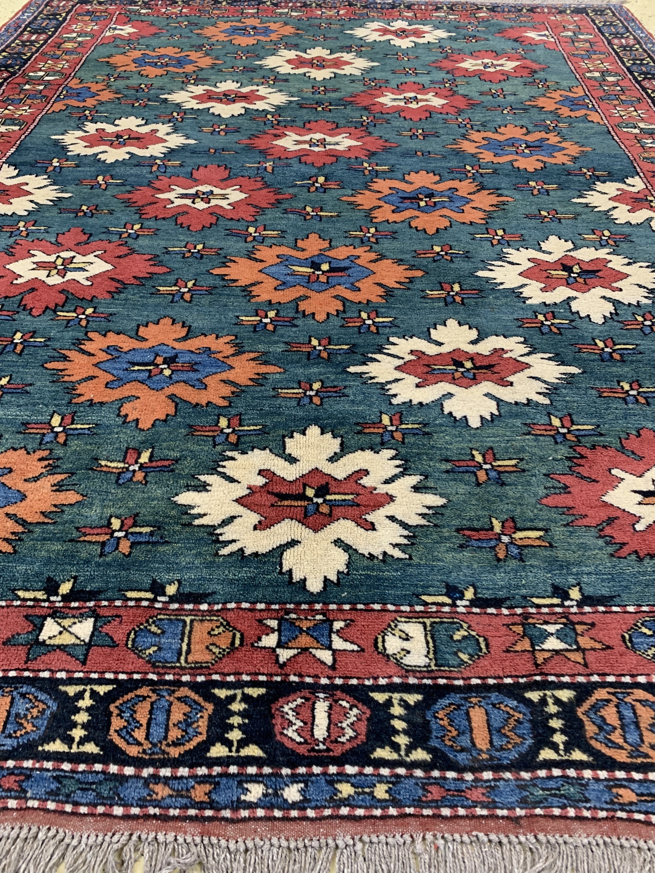 Detail e: Kazak, neu geknüpft, Pakistan, Ende 20.Jhd,Wolle auf Wolle, ca. 210 x 174 cm, EHZ: 2