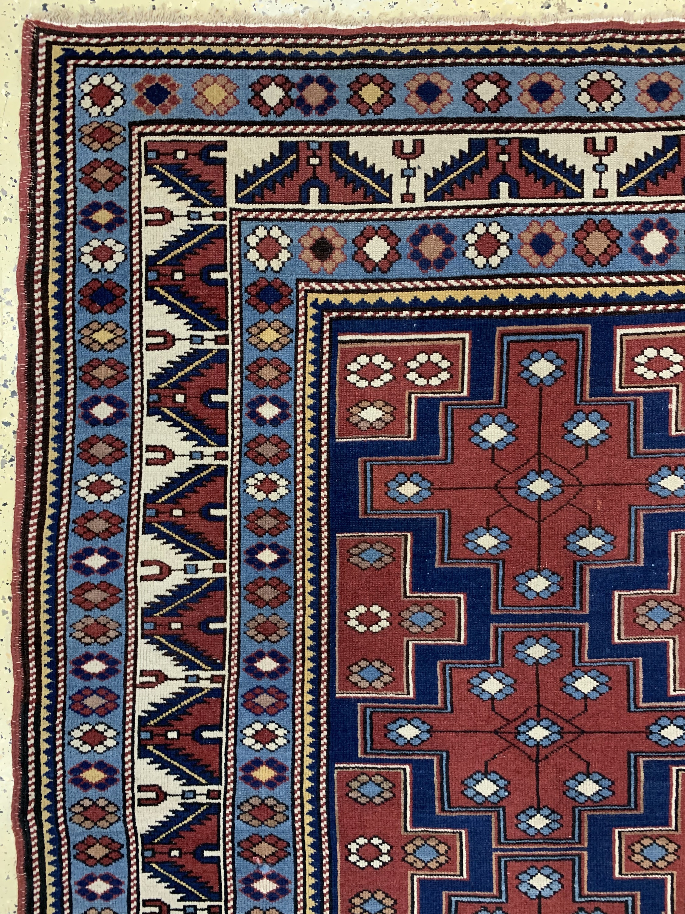 Detail d: "Derbent"Kazak, Rußland, Mitte 20.Jhd, Wolle auf Wolle, ca. 190 x 132 cm, EHZ: 2-3