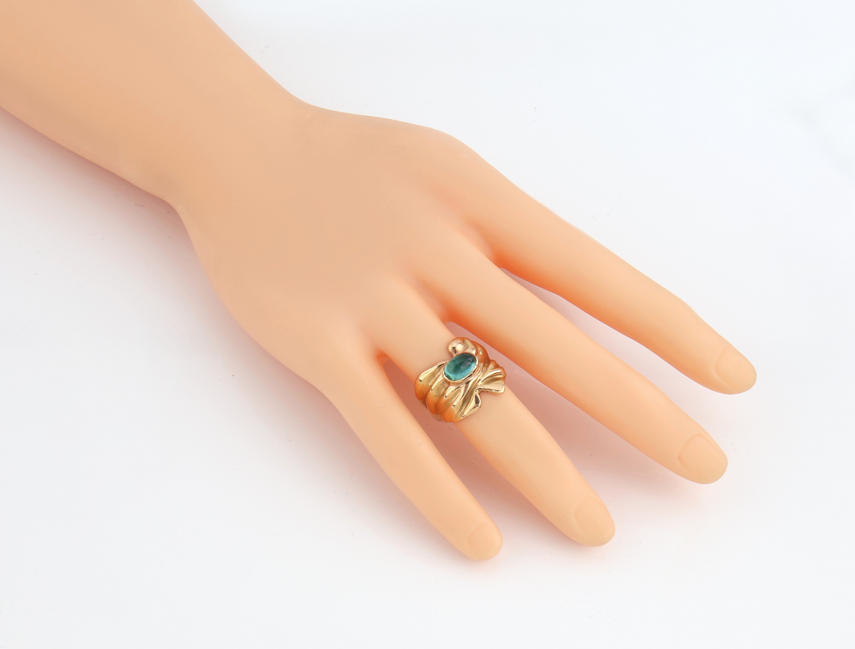 Detail a: 18 kt Gold Turmalin-Ring, GG 750/000 gepr.,ovaler Turmalin, offene Schiene, RW 62, ca. 15.2 g