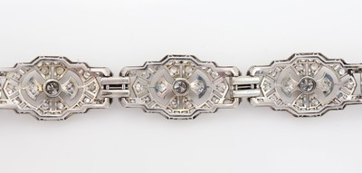 26809035b - Art Deco Platin Diamant-Armband, 1920er Jahre, Pt. gepr., geometrische Glieder, ...
