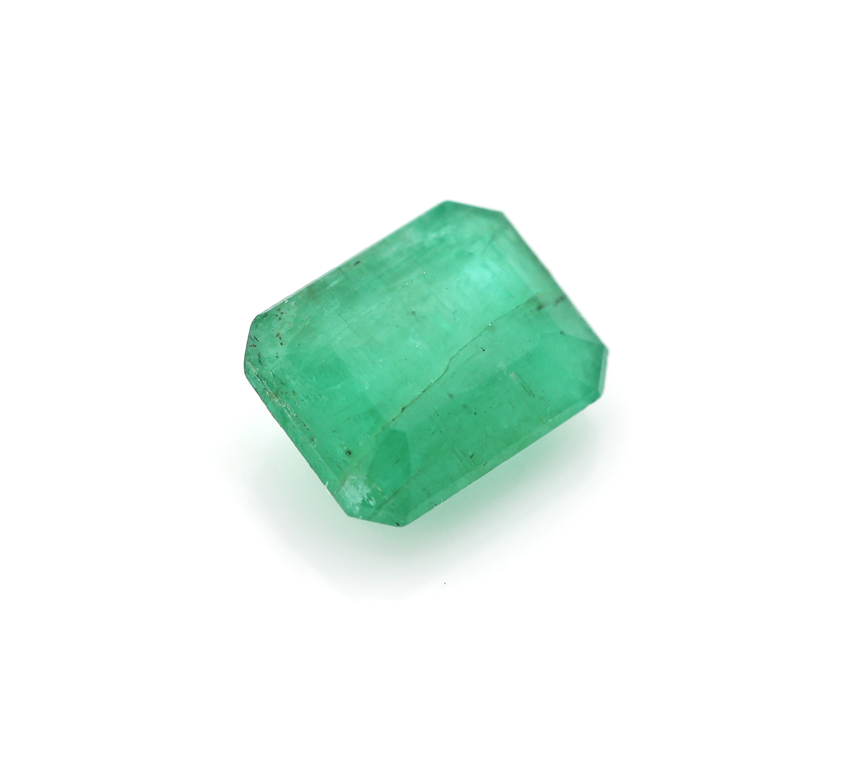 Detail a: Loser facett. Smaragd, 2.17 ct, (Riss/Kerben)