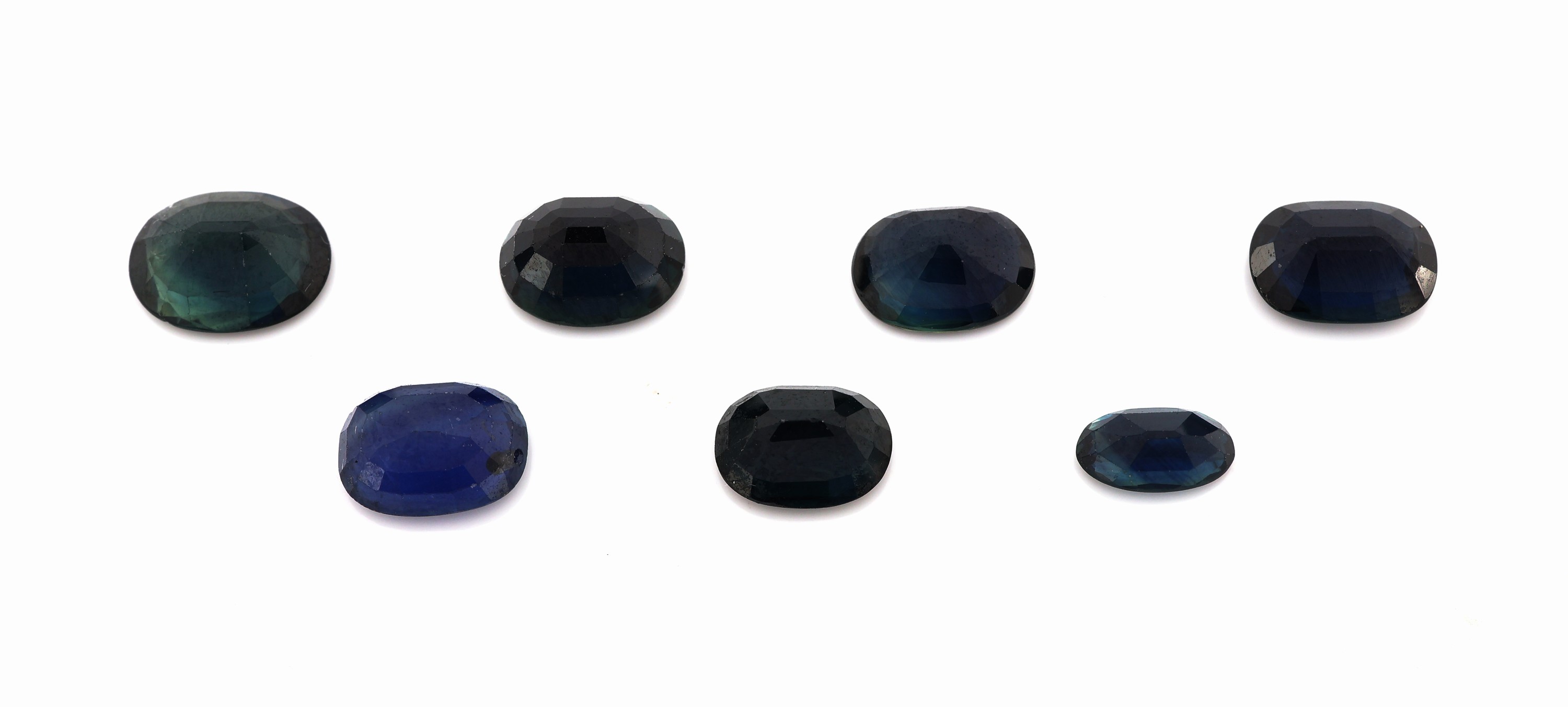 Detail a: Lot 7 lose facett. Saphire, zus. 10.35 ct, versch. Formen, Farben und Größen