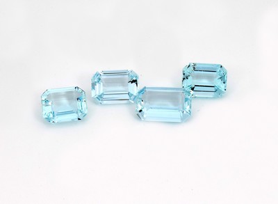 Image Lot 4 lose facett. Aquamarine, zus. 12.65 ct, versch. Schliffarten, Größen ...