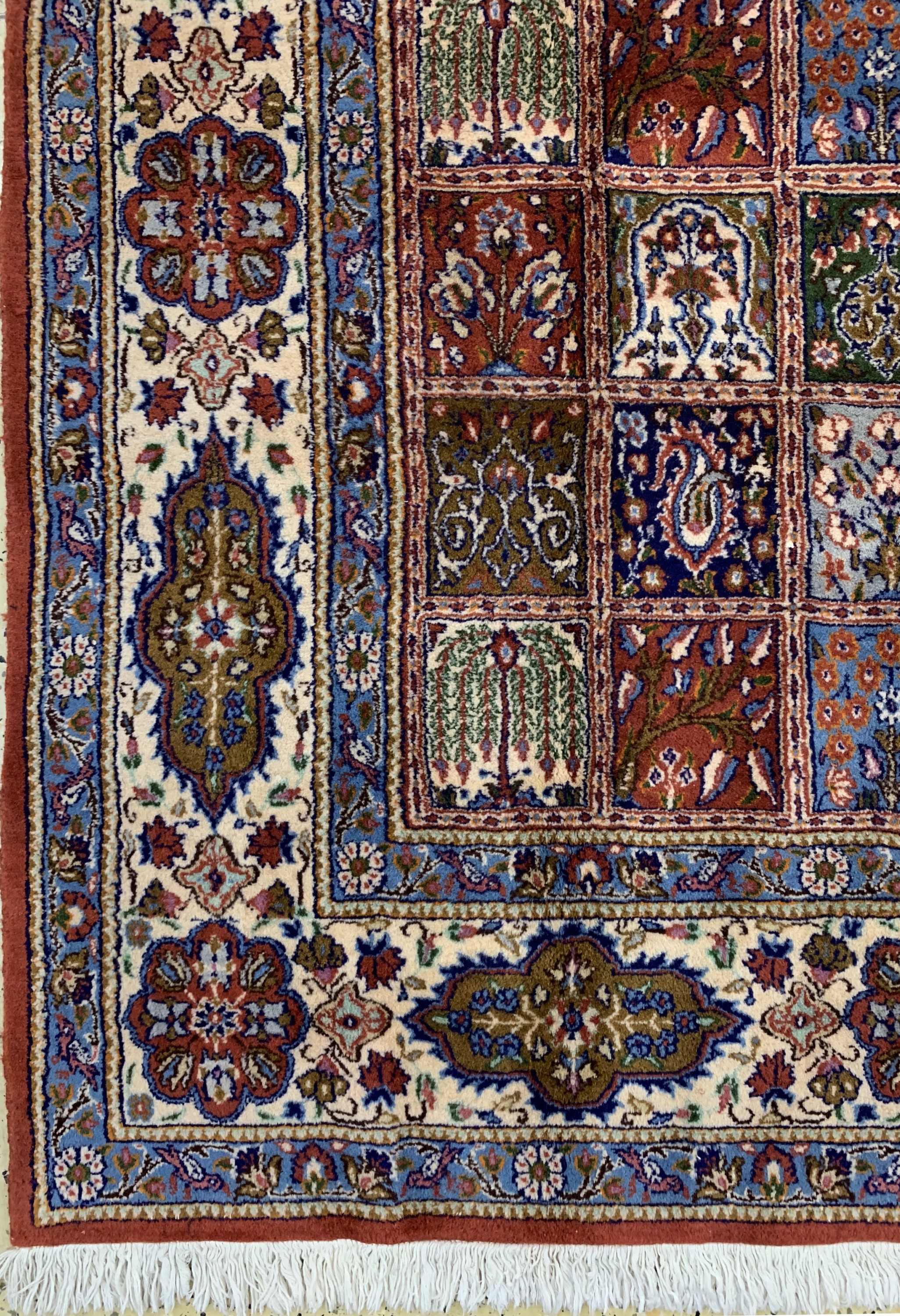 Detail b: Mud, Persien, Ende 20.Jhd, Wolle auf Baumwolle, ca. 204 x 200 cm, EHZ: 2
