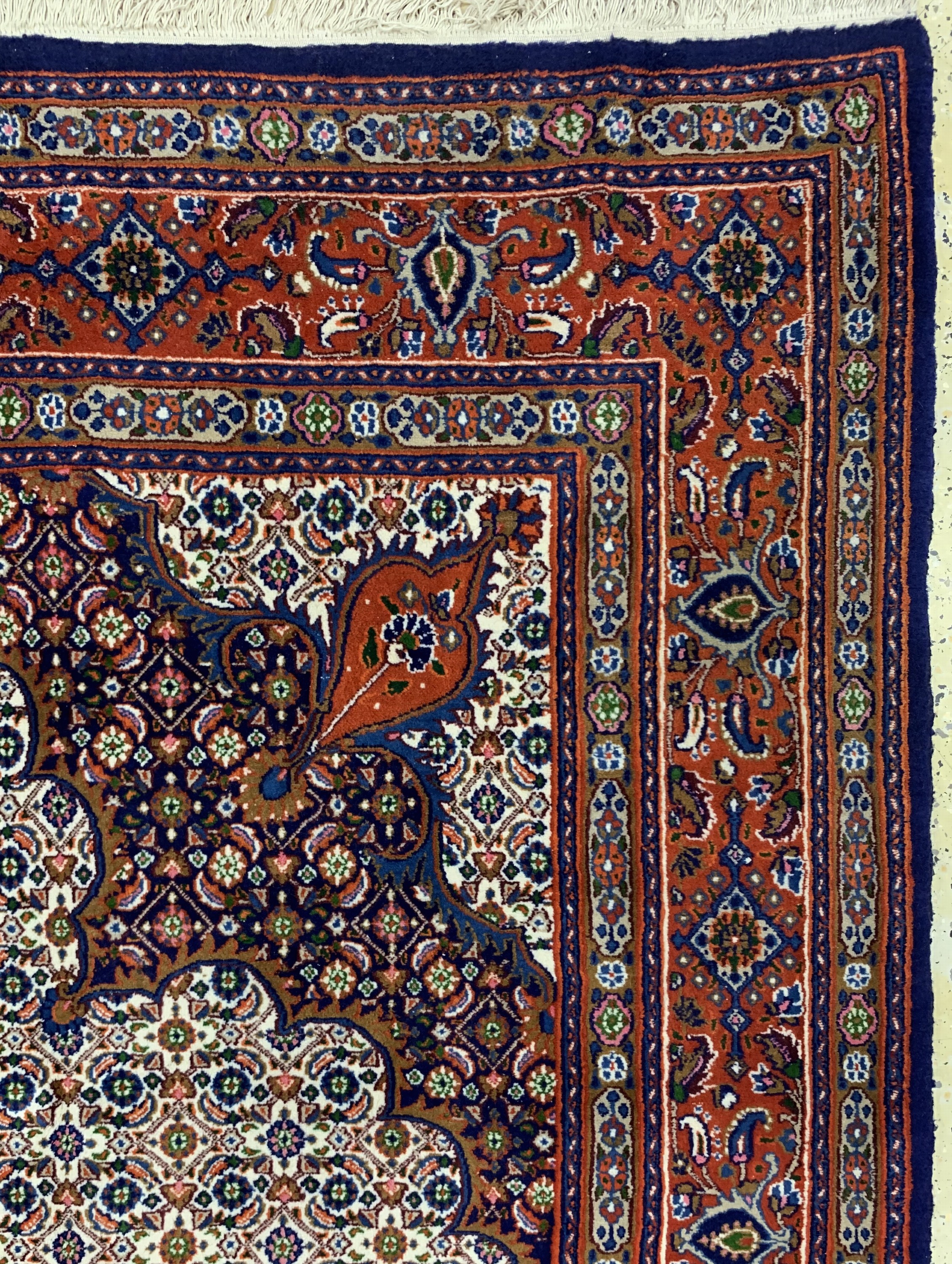 Detail e: Mud, Persien, Ende 20.Jhd, Wolle auf Baumwolle, ca. 308 x 210 cm, EHZ: 2
