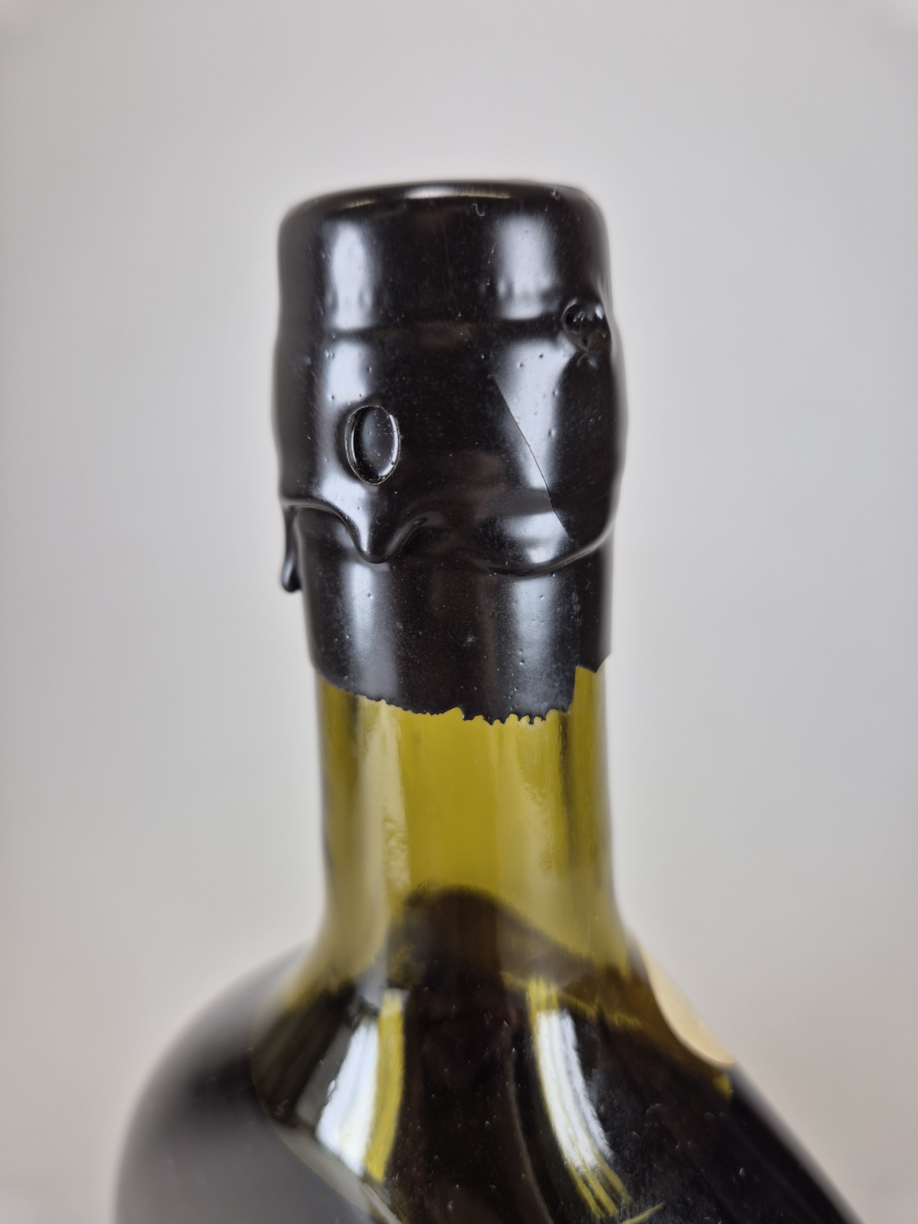 Detail b: 1 Flasche 1936 1936 Veuve J. Goudoulin Vintage Armagnac, ca. 70cl, 40%Vol., in den 1980er Jahren gekauft
