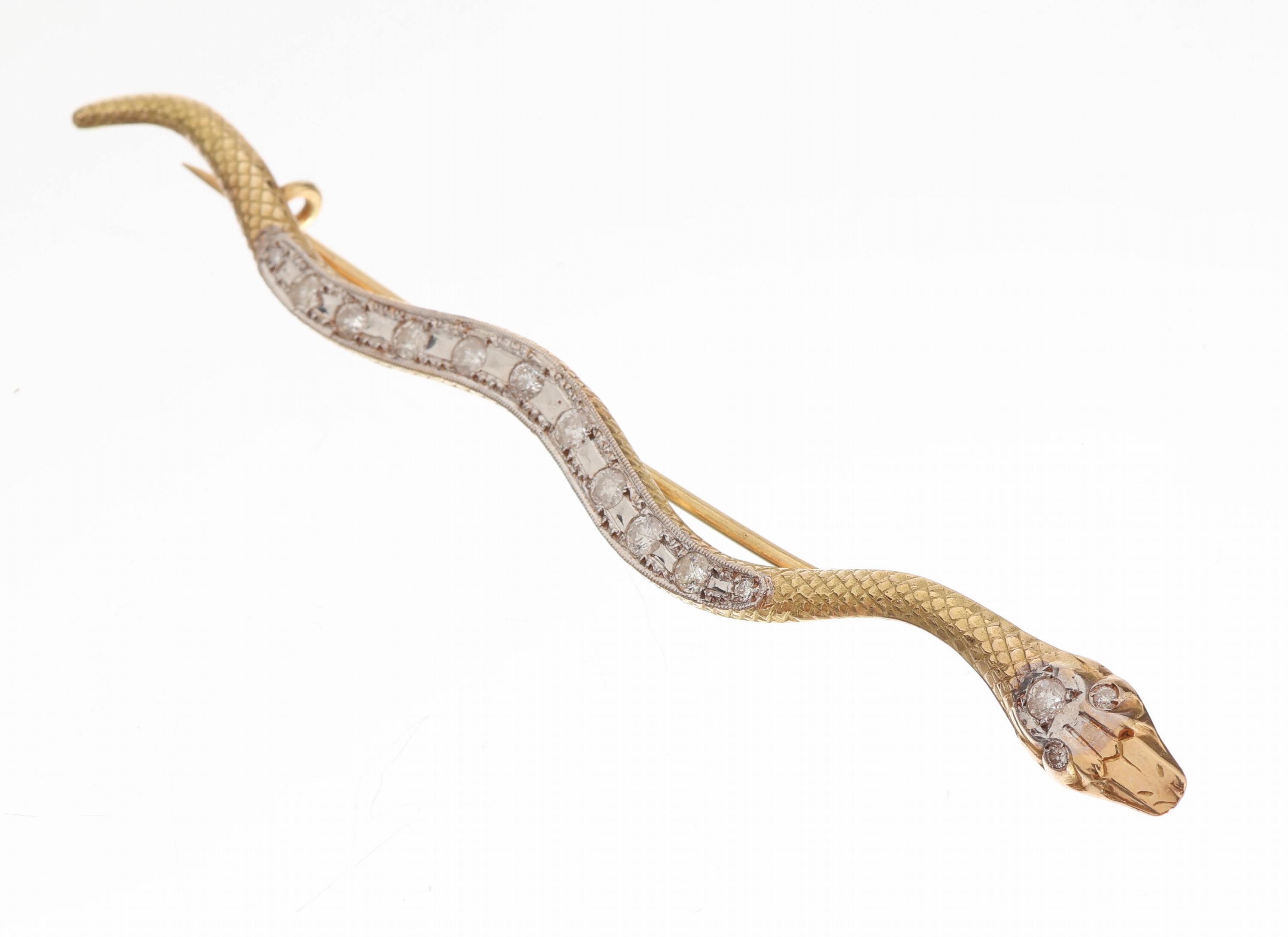 18 kt Gold Brillant-Schlangenbrosche, GG 750/000, plastische Darstellung, Kopf und Körper mit 14 Brillanten in rhod. Fassungen zus. ca. 1.0 ct ...