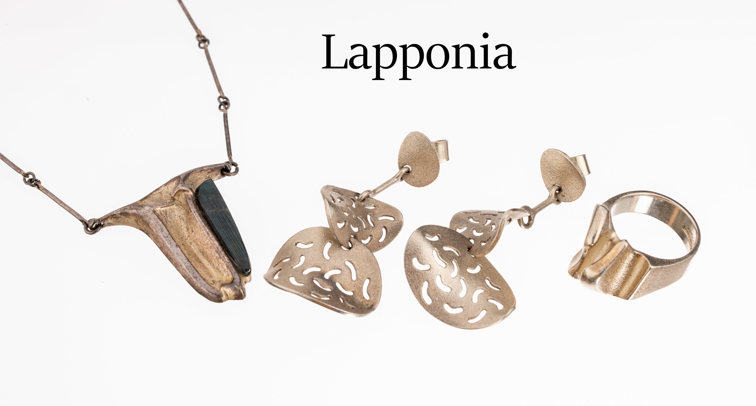 LAPPONIA Konvolut, 925er Silber, best. aus:1 Collier mit Labradorit, L. ca. 55.5 cm, Federringschliesse, 1 Ring, RW 53, und 1 Paar Ohrstecker
